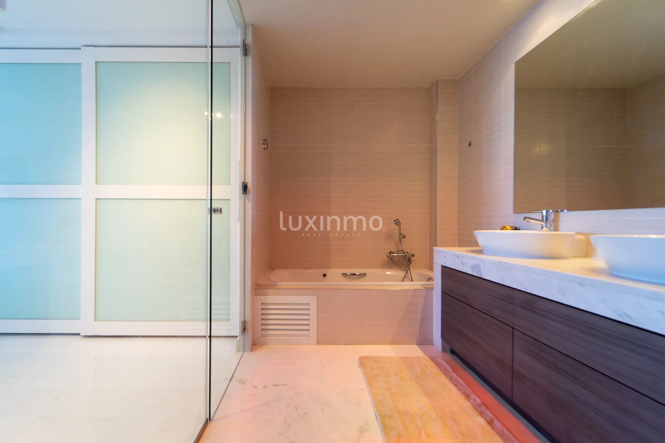 Luxe appartement met uitzicht op zee in Altea Hills — photo 32