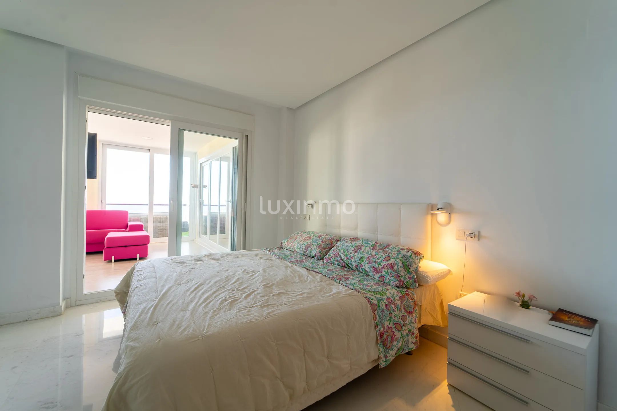 Luxe appartement met uitzicht op zee in Altea Hills — photo 24