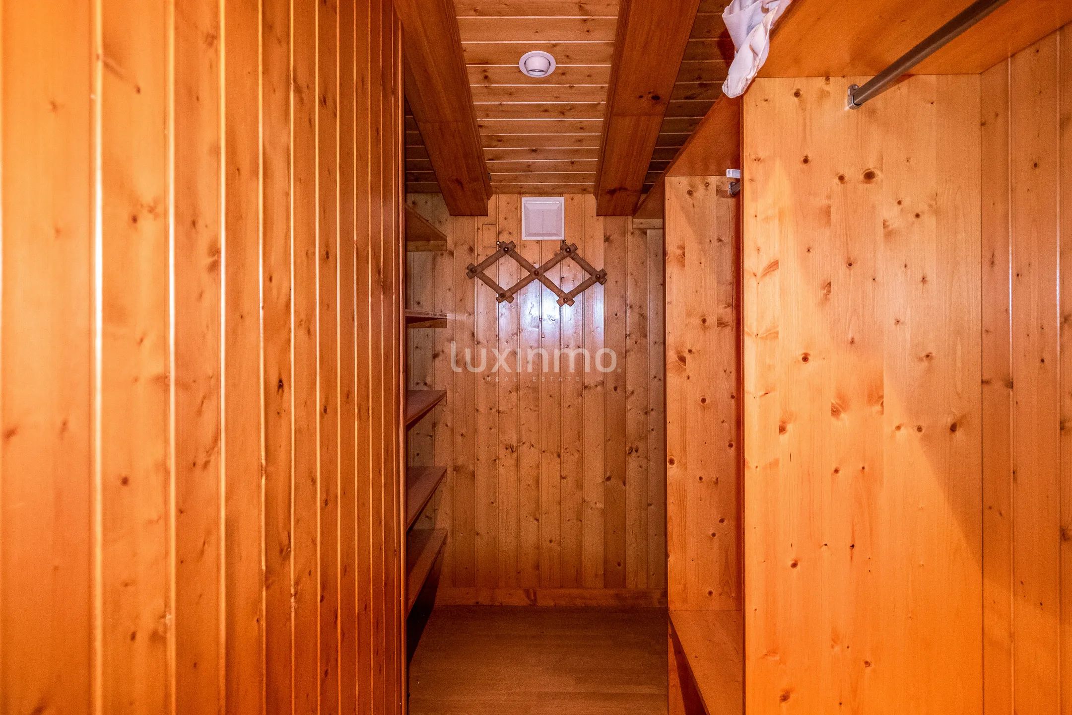 Вилла в Ла Нусии с видом на море и горы — photo 16