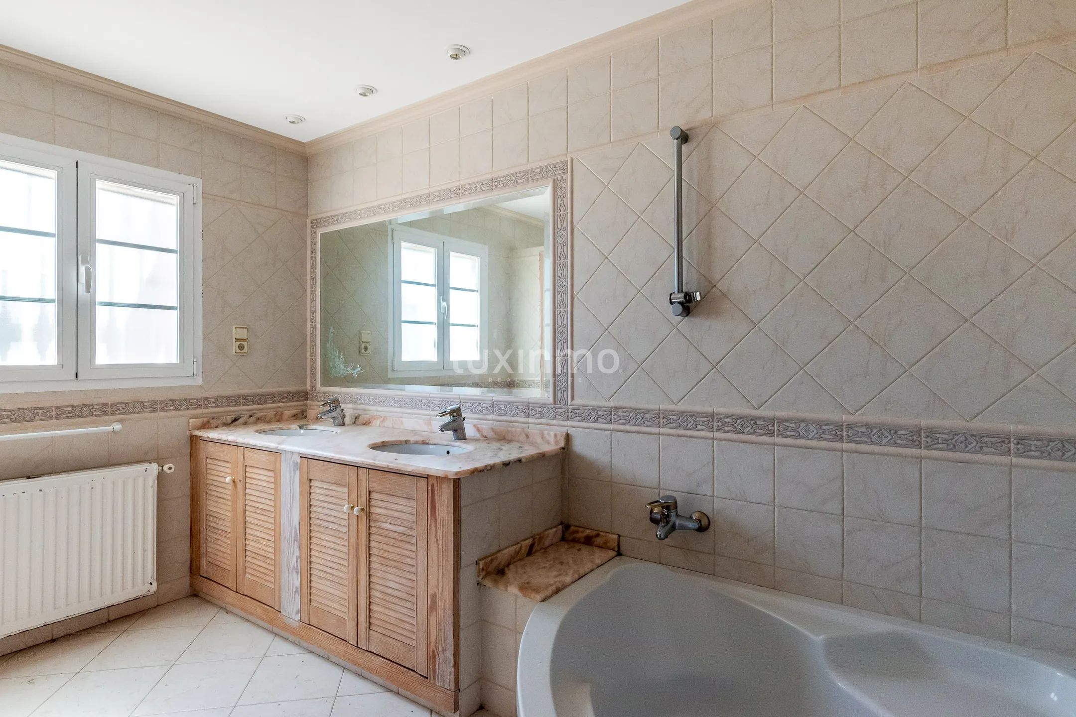 Villa for sale in La Nucia with sea & mountain views — photo 21