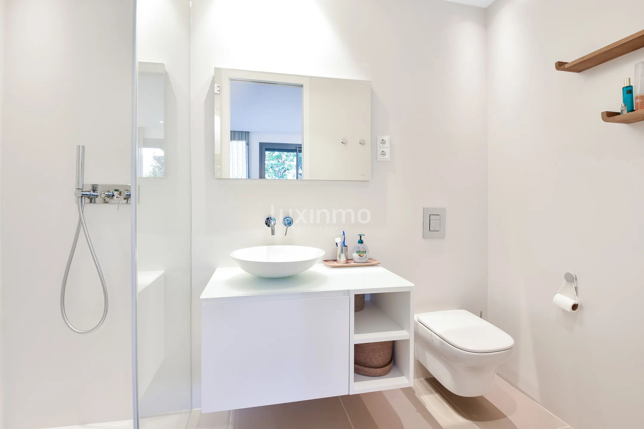 Modern ground floor luxury apartment with sea views in Talamanca — photo 23