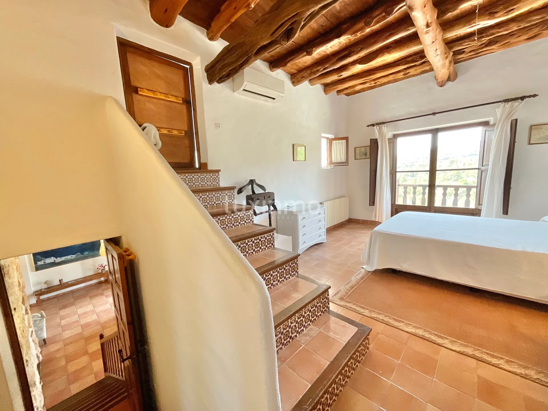 Charmante Ibicenco Villa im malerischen Tal in der Nähe des Golfplatzes von Roca Llisa — photo 49