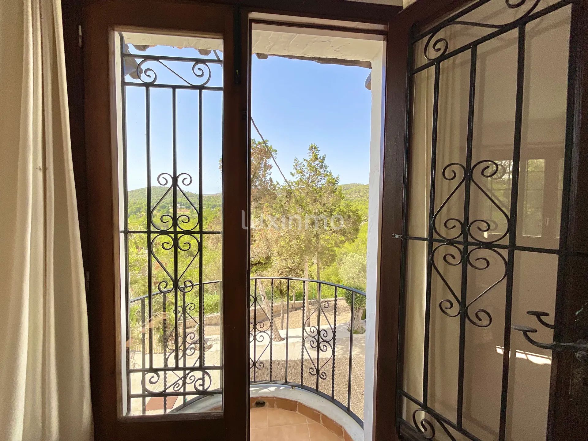 Charmante Ibicenco Villa im malerischen Tal in der Nähe des Golfplatzes von Roca Llisa — photo 48