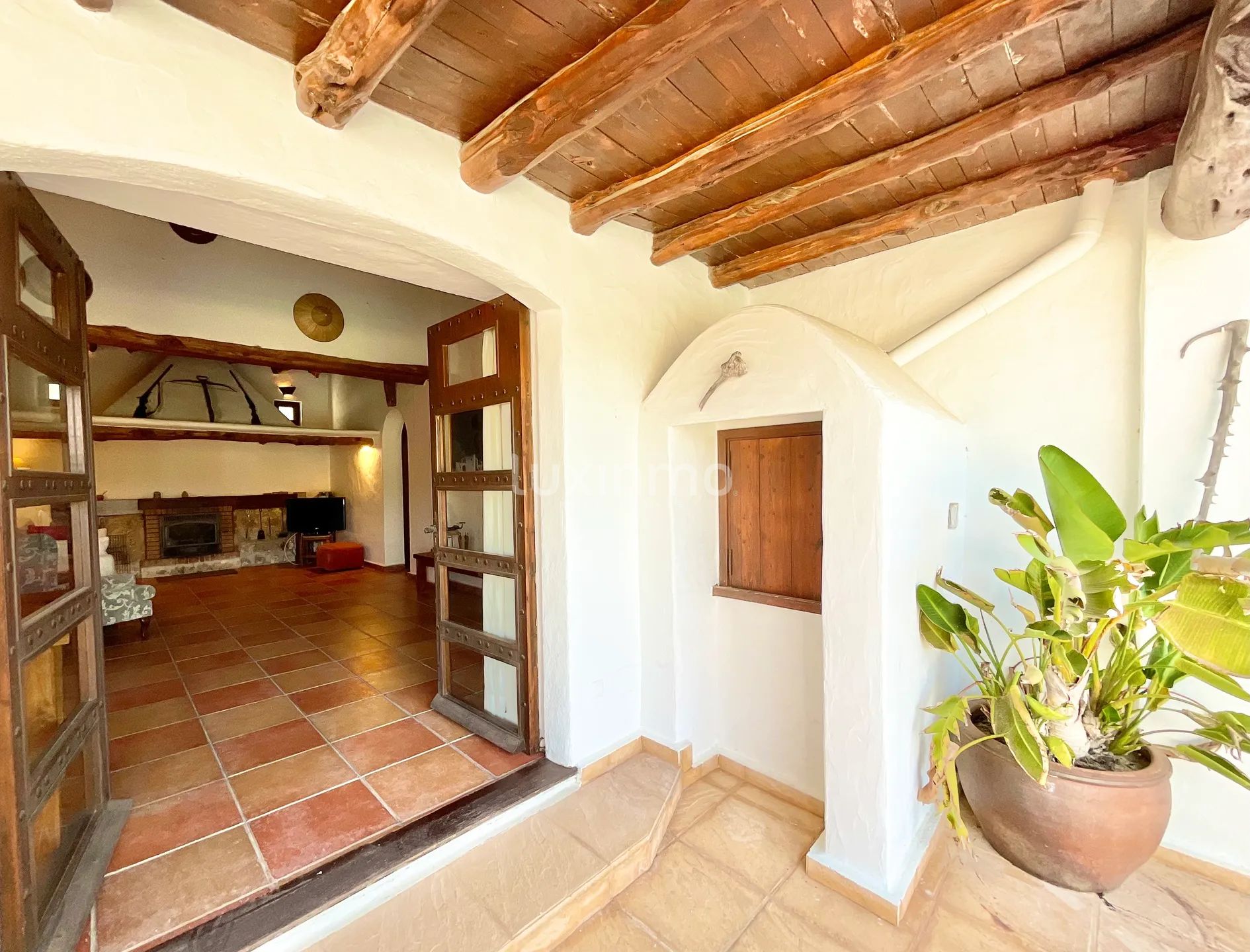 Charmante Ibicenco Villa im malerischen Tal in der Nähe des Golfplatzes von Roca Llisa — photo 9