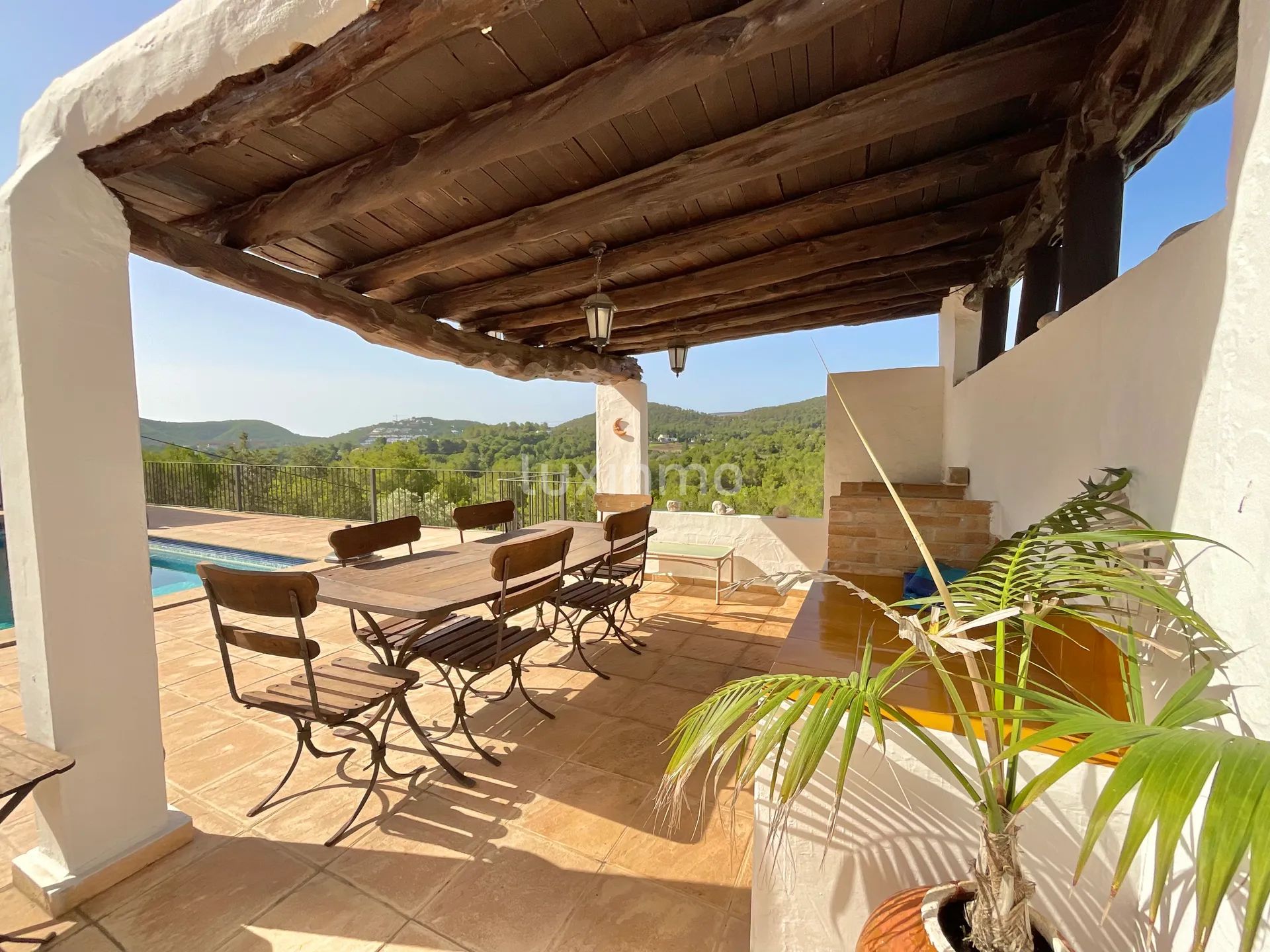 Charmante Ibicenco Villa im malerischen Tal in der Nähe des Golfplatzes von Roca Llisa — photo 8