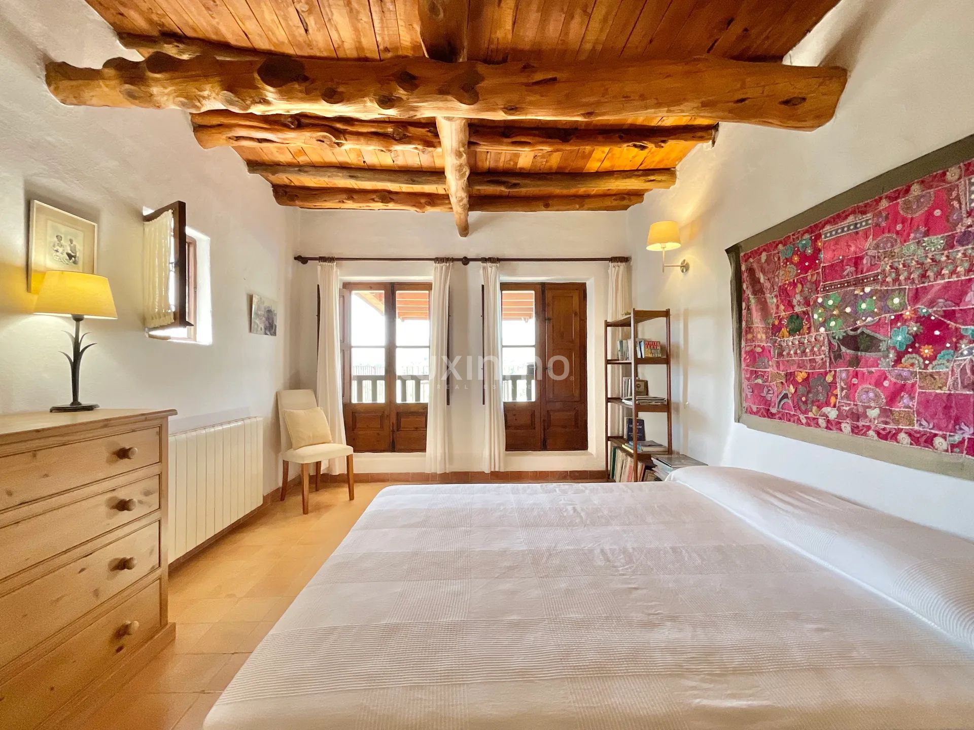 Charmante Ibicenco Villa im malerischen Tal in der Nähe des Golfplatzes von Roca Llisa — photo 16