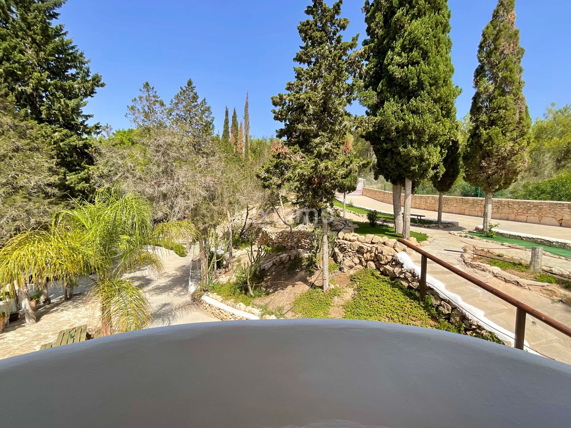 Charmante Ibicenco Villa im malerischen Tal in der Nähe des Golfplatzes von Roca Llisa — photo 35