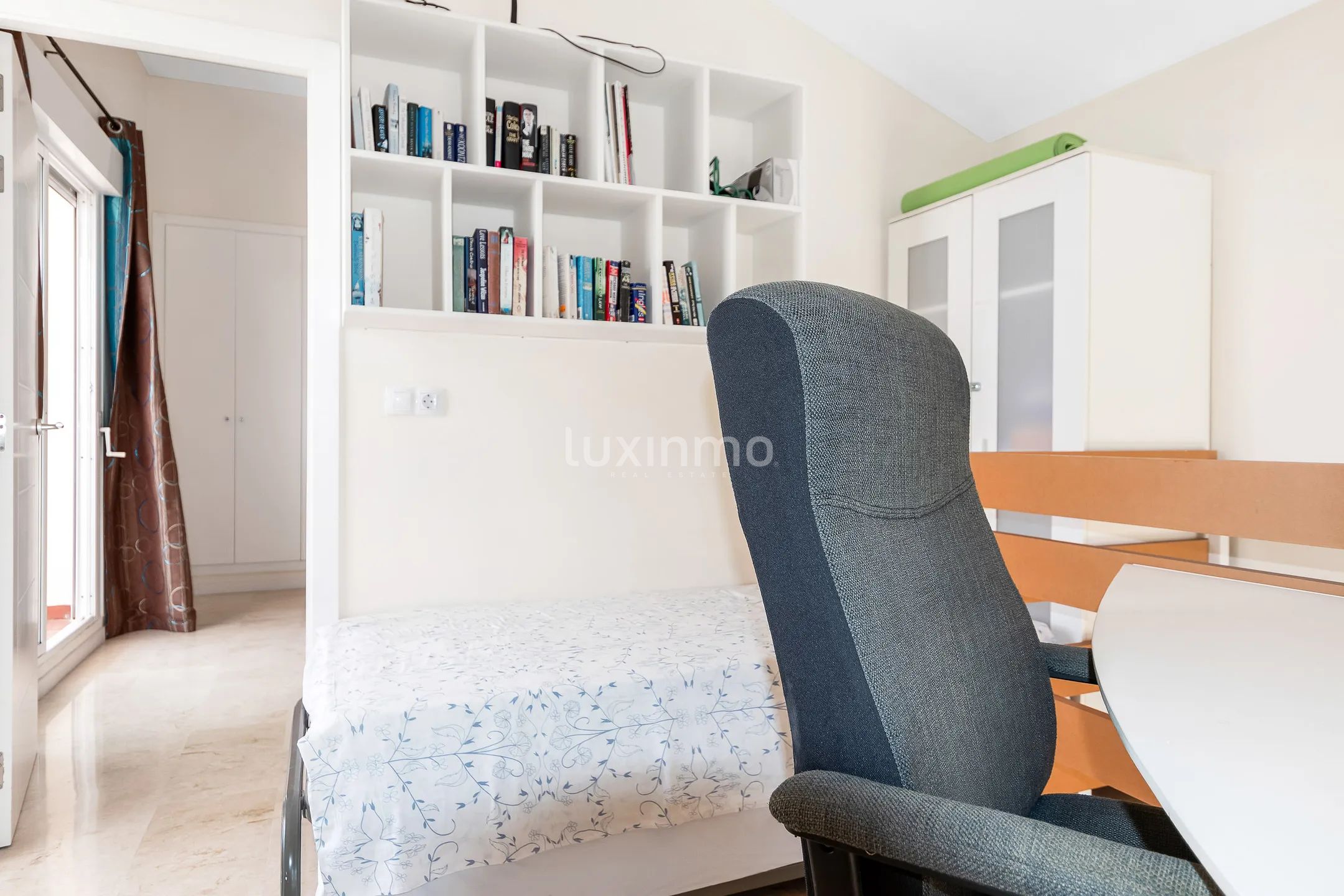 Ładny penthouse z widokiem na morze na sprzedaż w Altea — photo 10