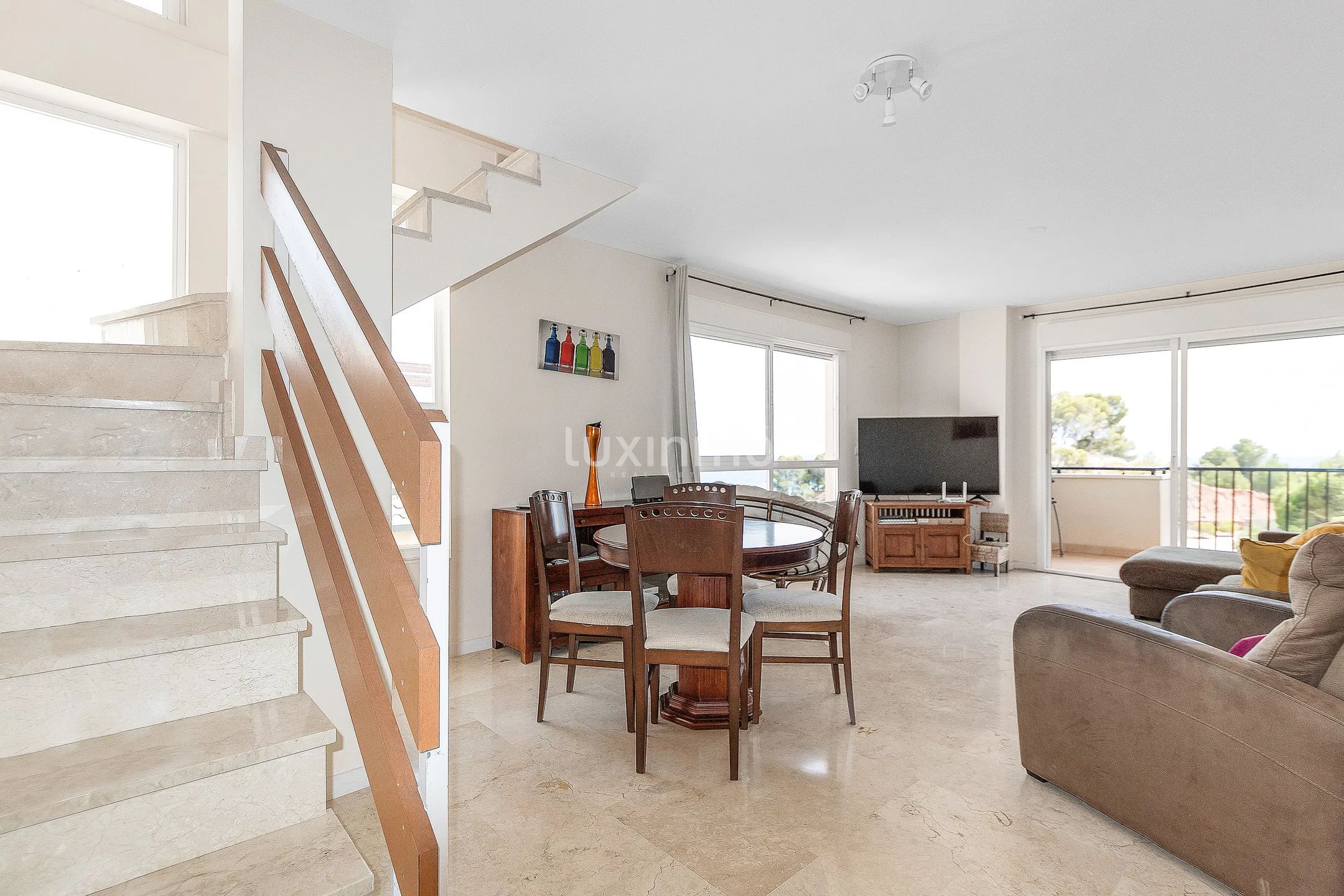 Trevlig takvåning med havsutsikt att hyra i Altea — photo 9