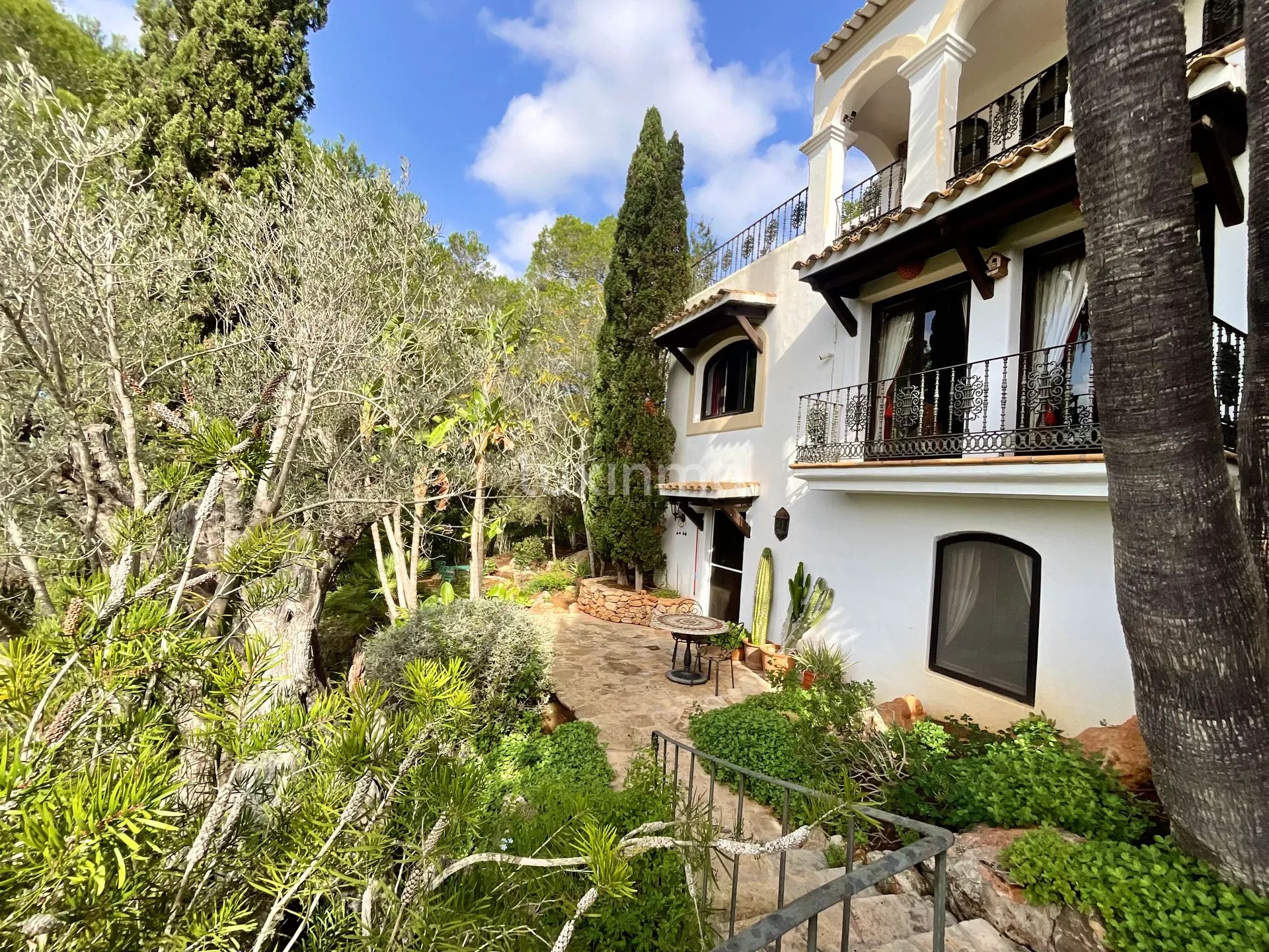 Charming Bohemian Style House in Serene Morna Valley of Ibiza — photo 7