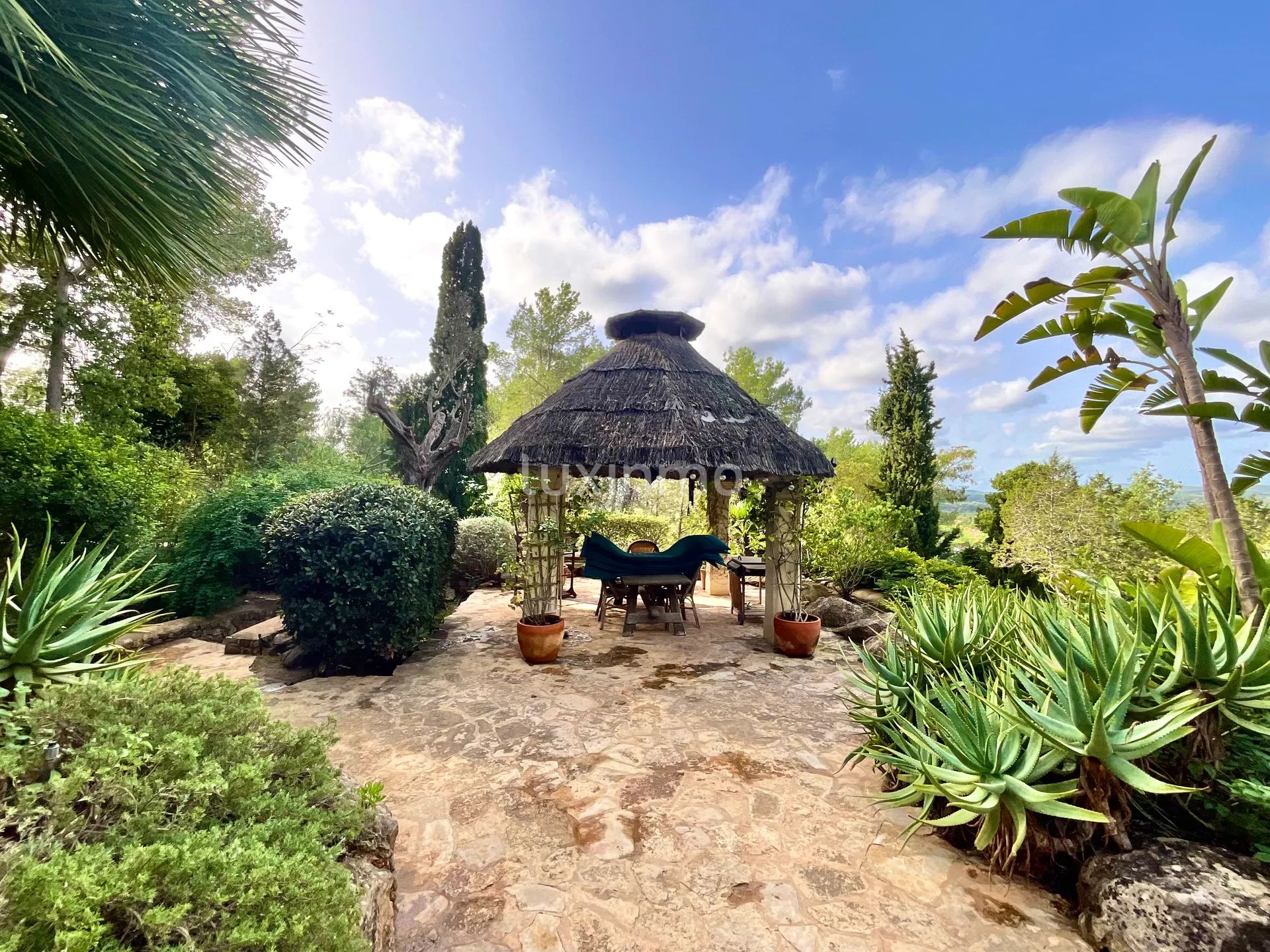Sjarmerende hus i bohemsk stil i den svært rolige Morna-dalen på Ibiza — photo 8