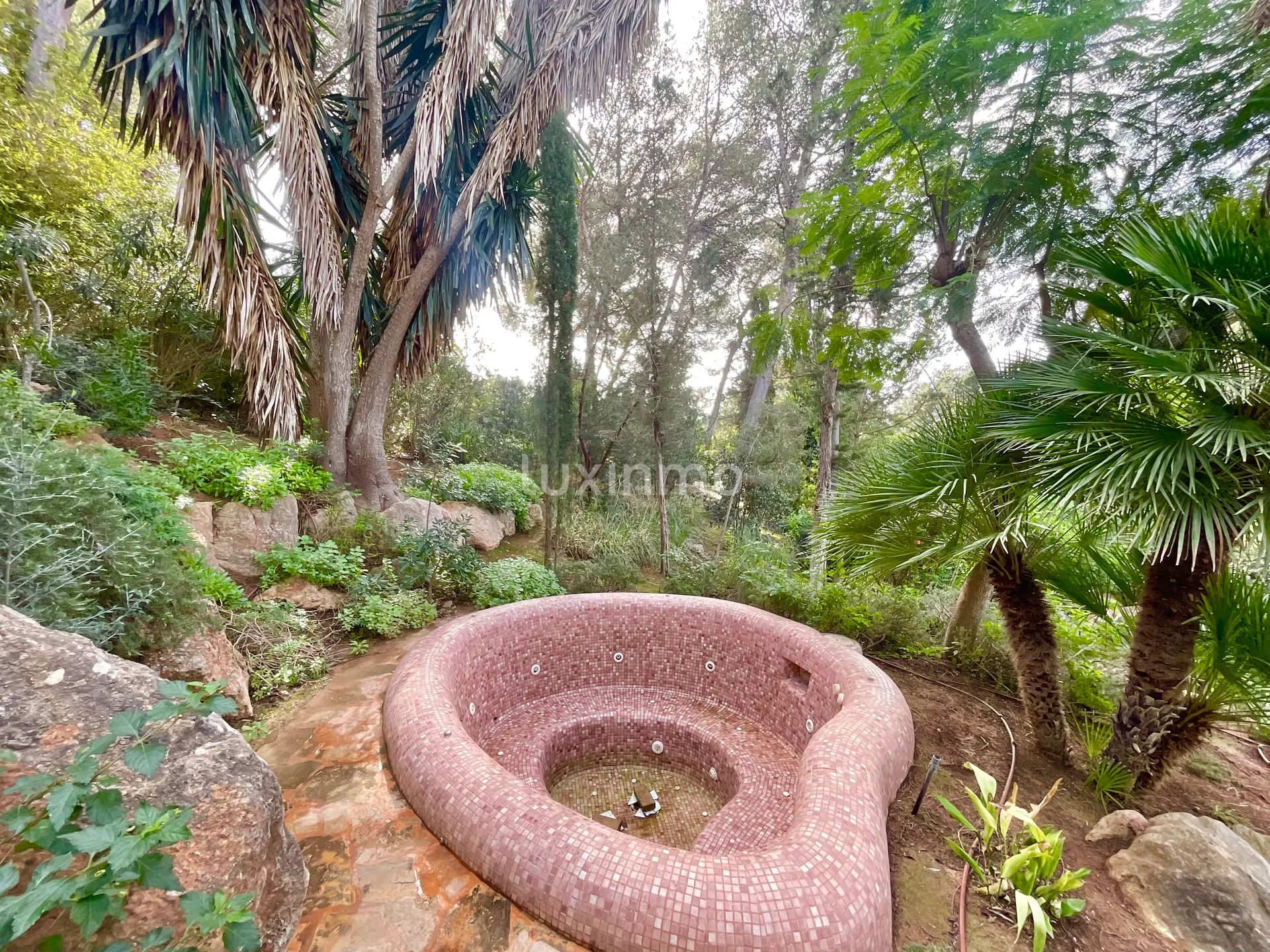 Charming Bohemian Style House in Serene Morna Valley of Ibiza — photo 20