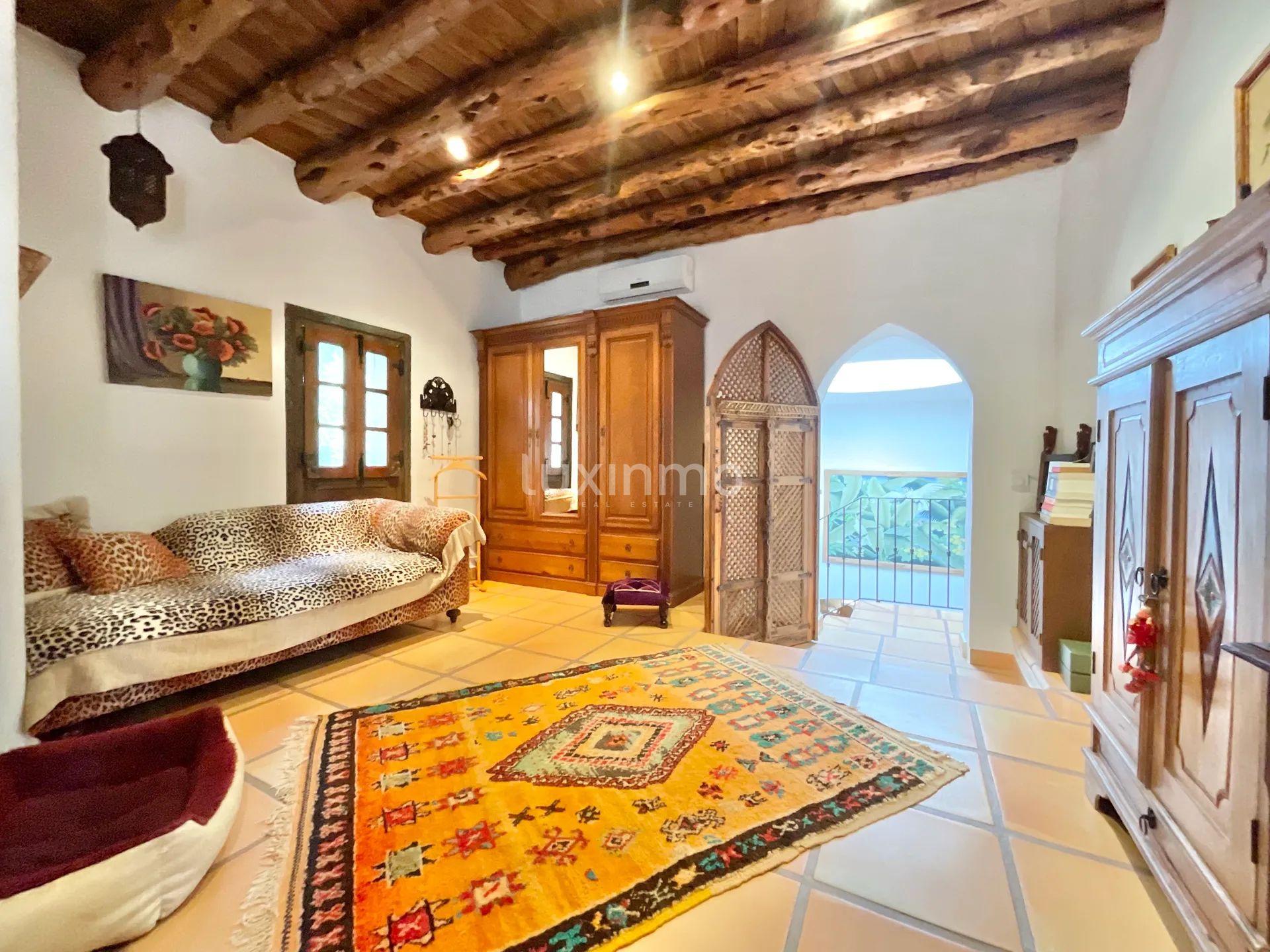 Sjarmerende hus i bohemsk stil i den svært rolige Morna-dalen på Ibiza — photo 72