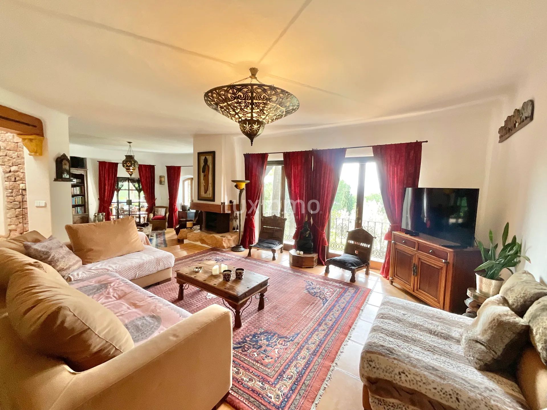 Charming Bohemian Style House in Serene Morna Valley of Ibiza — photo 65