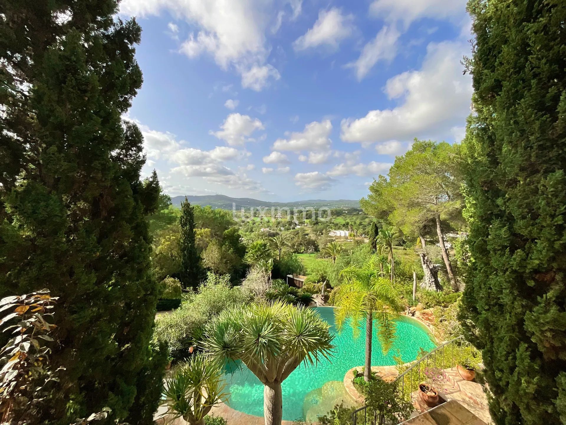 Sjarmerende hus i bohemsk stil i den svært rolige Morna-dalen på Ibiza — photo 101