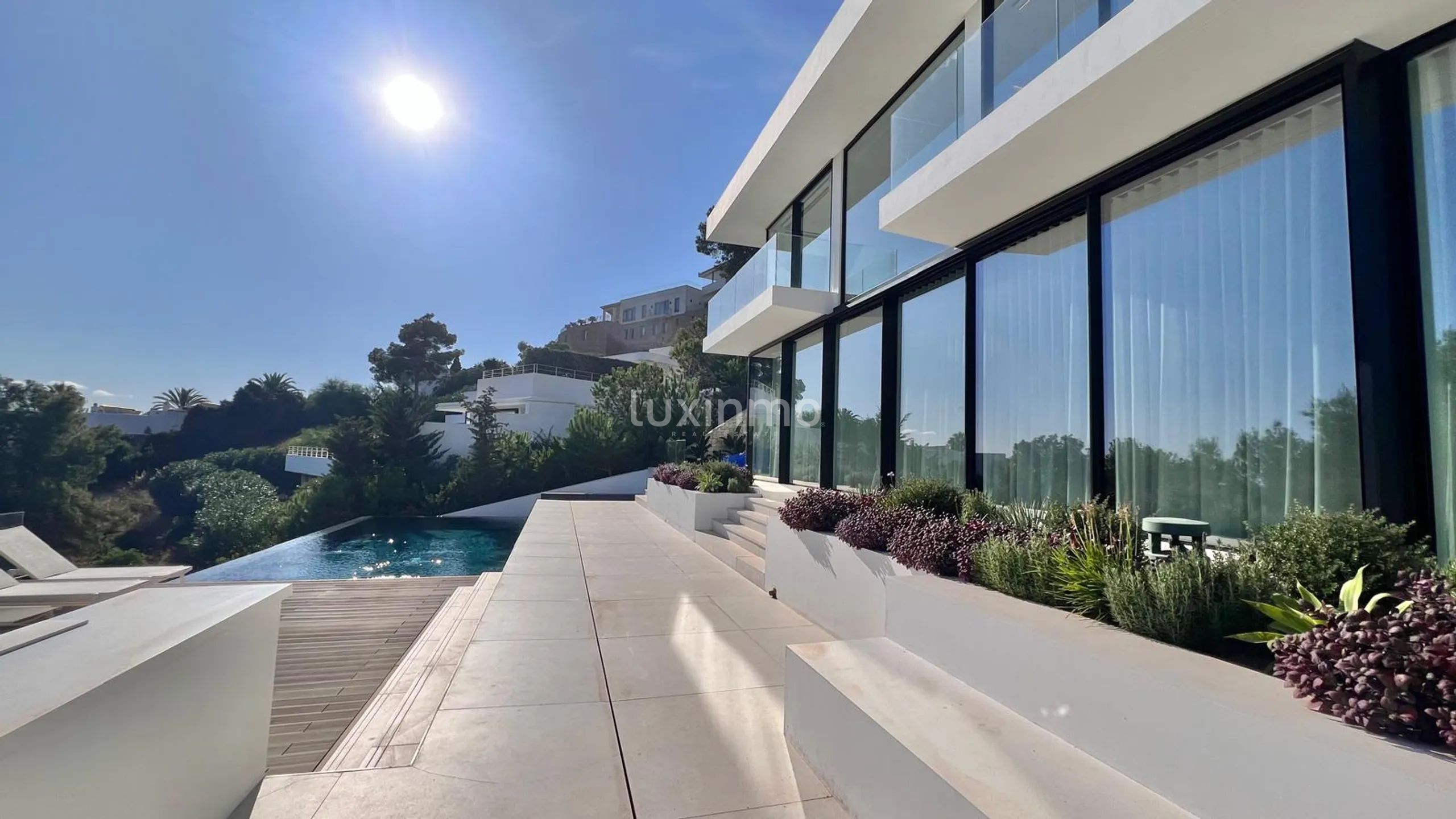 Luxury modern villa with stunning views in Can Furnet — photo 4