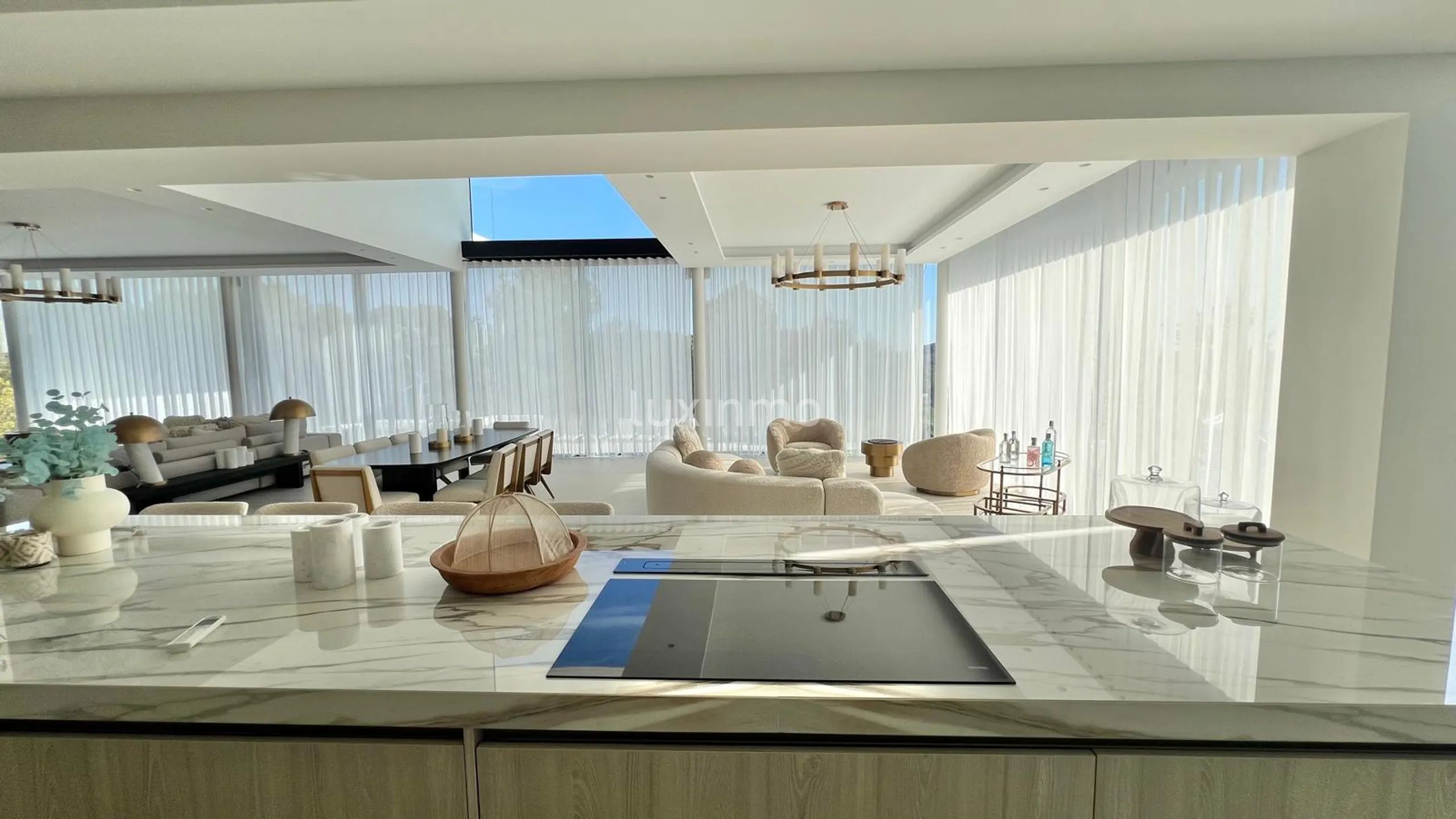 Moderne Luxusvilla mit atemberaubender Aussicht in Can Furnet — photo 55