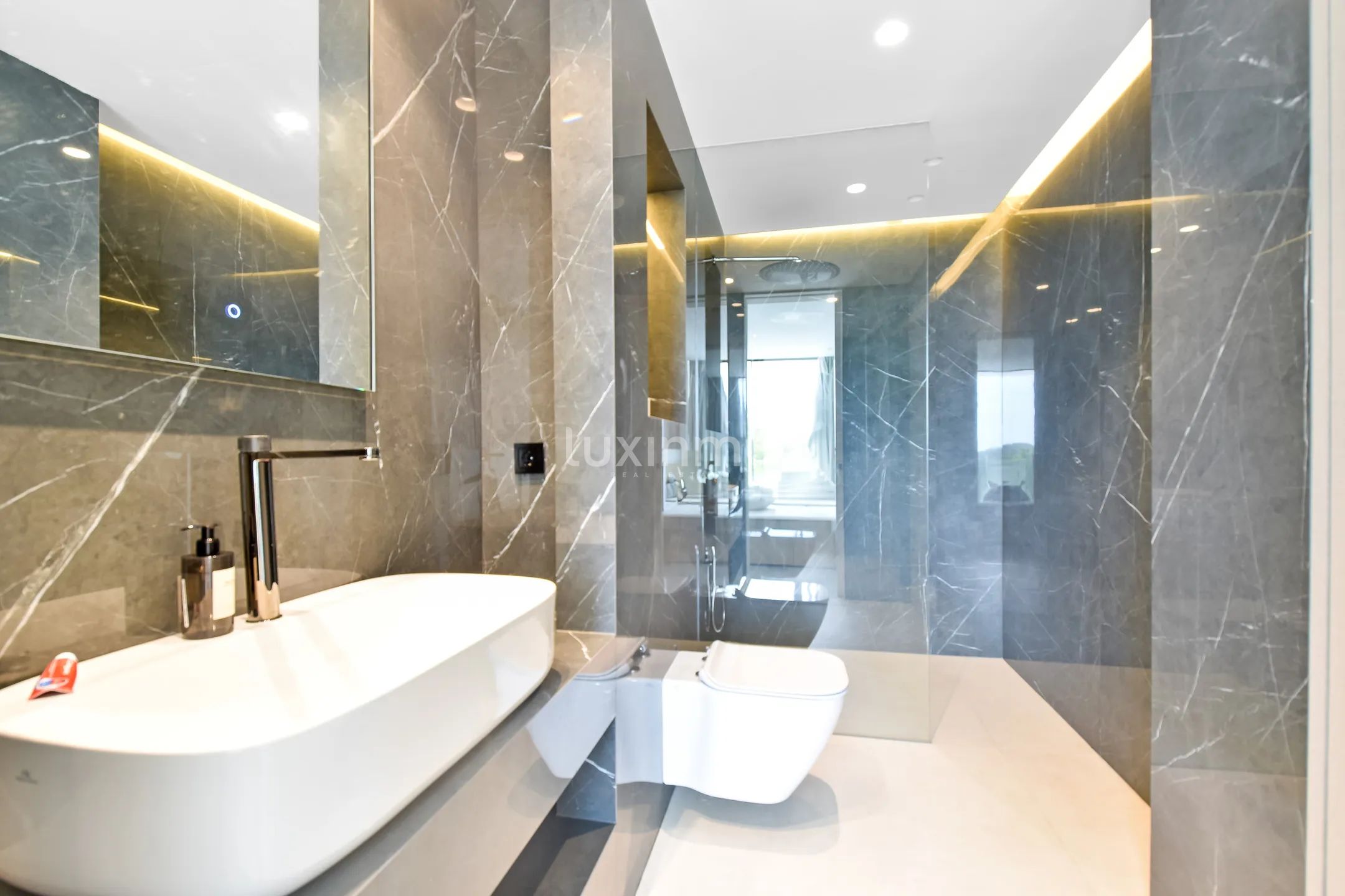 Moderne Luxusvilla mit atemberaubender Aussicht in Can Furnet — photo 38