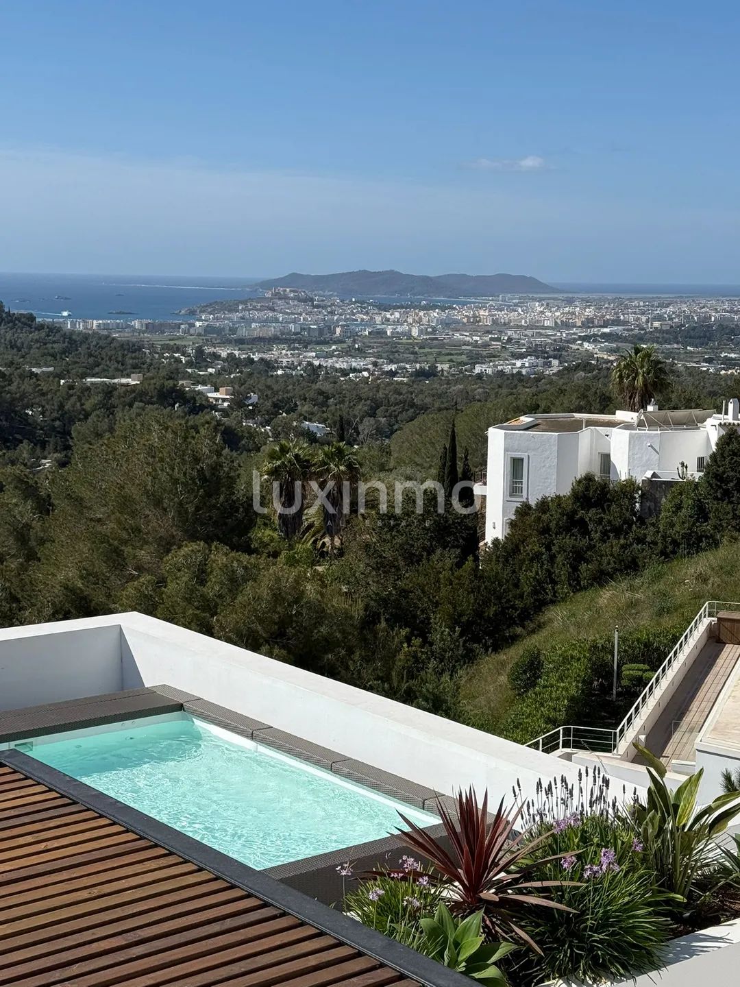 Luxury modern villa with stunning views in Can Furnet — photo 2