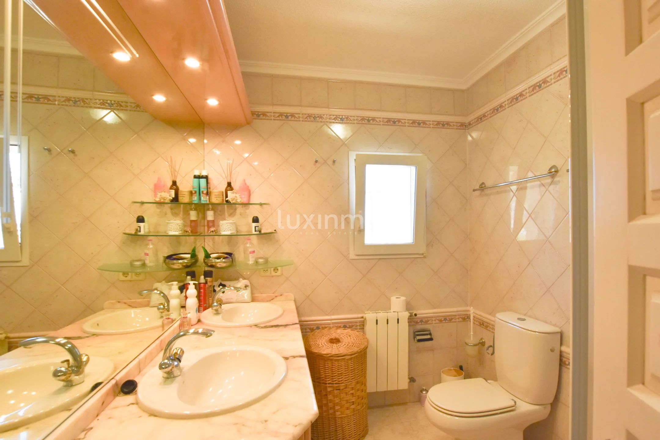 Дом с потрясающим видом на море на продажу в Кальпе — photo 20