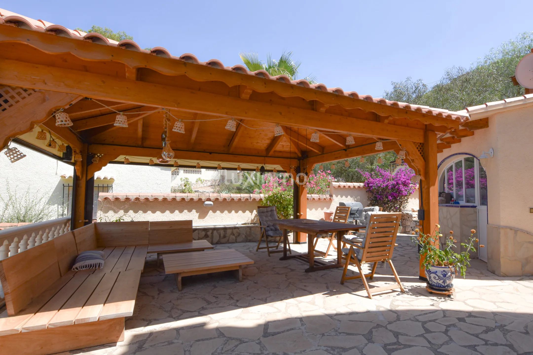 House with stunning sea views for sale in Calpe — photo 5