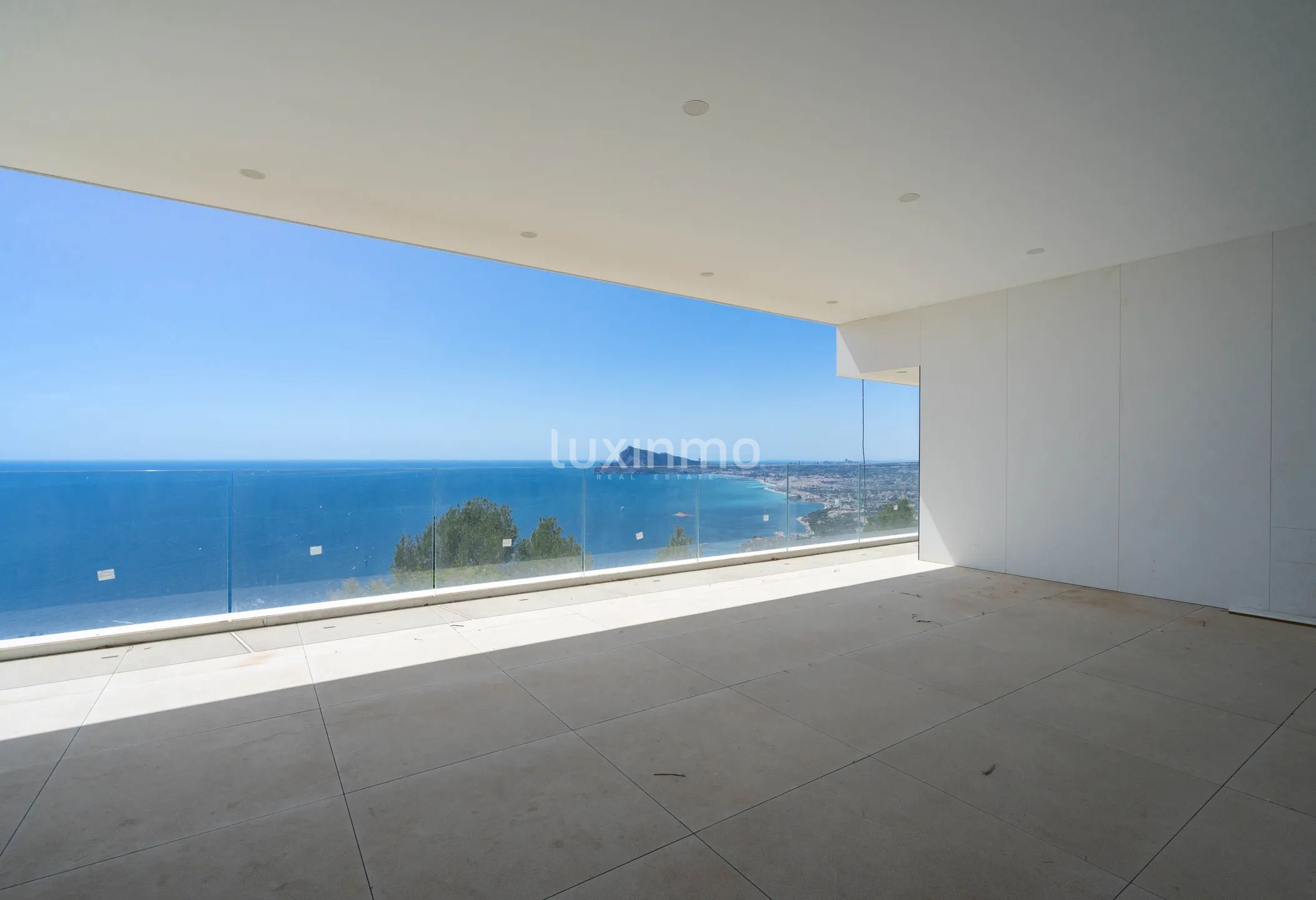 Luxurious modern villa in Altea Hills — photo 44