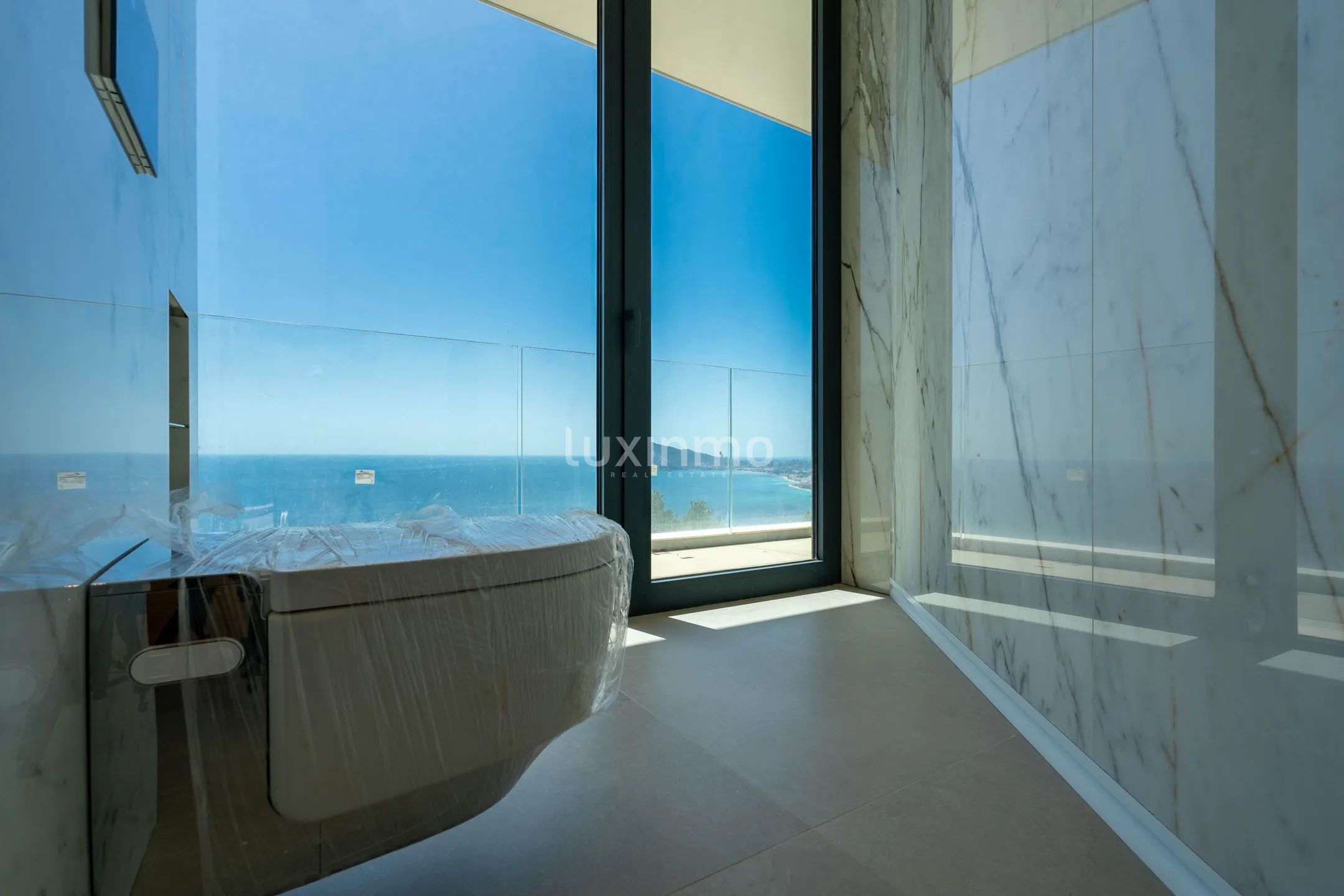 Luxurious modern villa in Altea Hills — photo 32