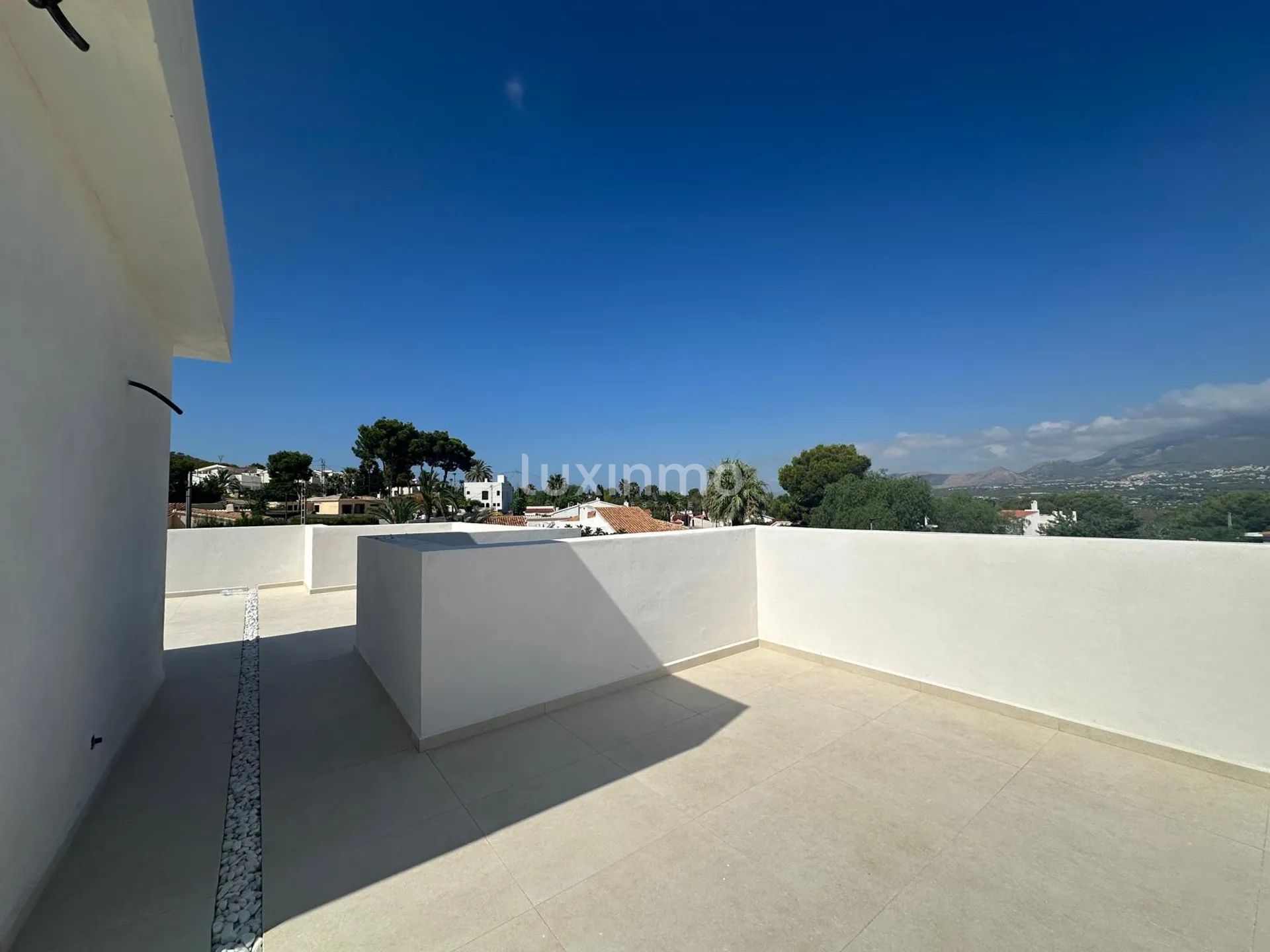 Vackert hus med pool till salu i Albir — photo 12