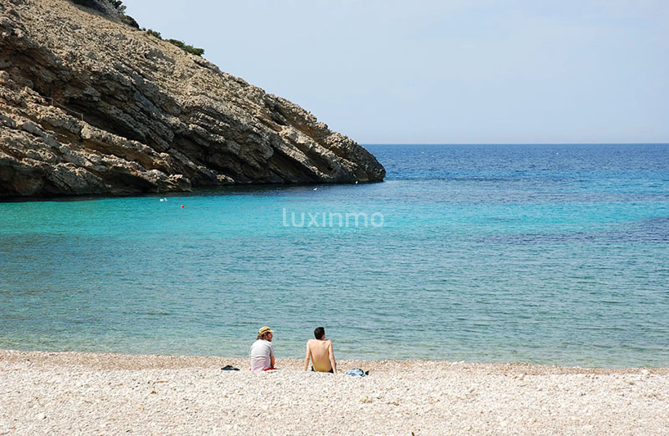 Frontline Villa in need of Renovation in West Coast of Ibiza — photo 18