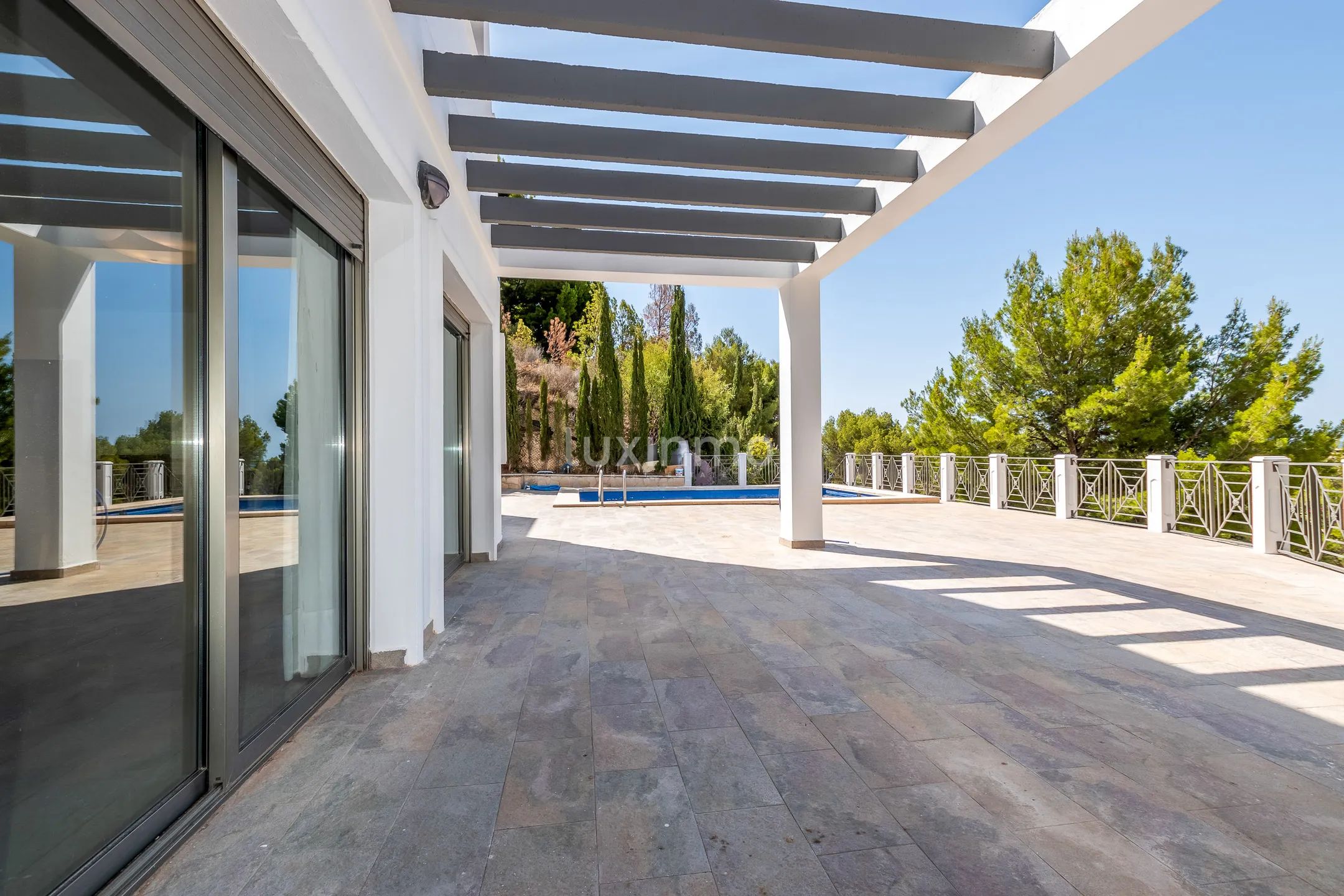 Vakker villa med svømmebasseng til leie til salgs i Altea Hills — photo 2