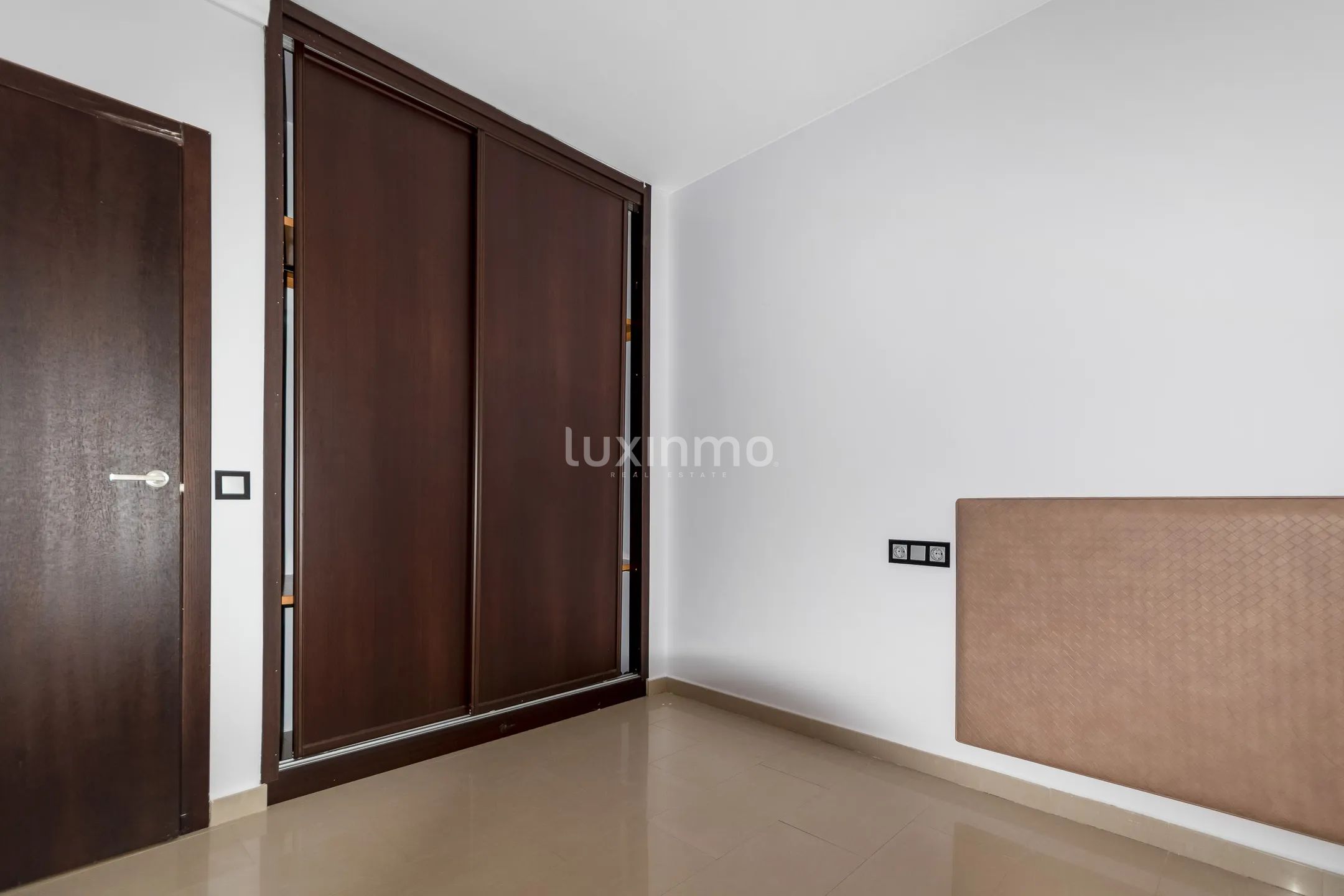 Vacker villa med pool för uthyrning till salu i Altea Hills — photo 16