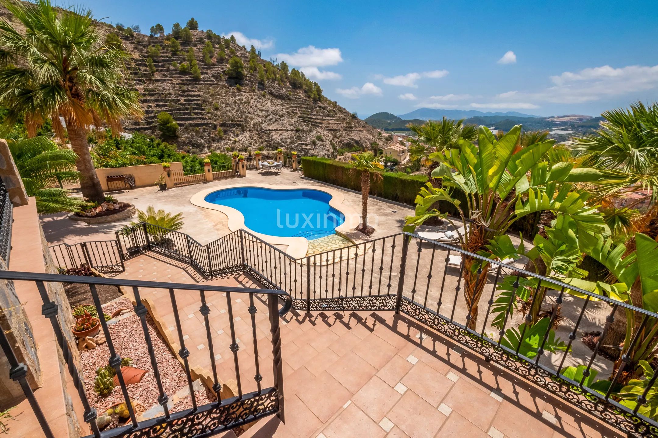 Mooie villa met zwembad te koop in Callosa — photo 1