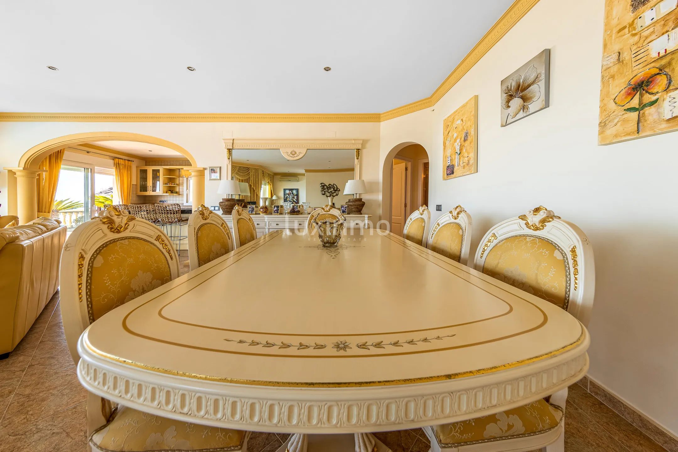 Large villa for sale in Moraira with spectacular sea views — photo 27