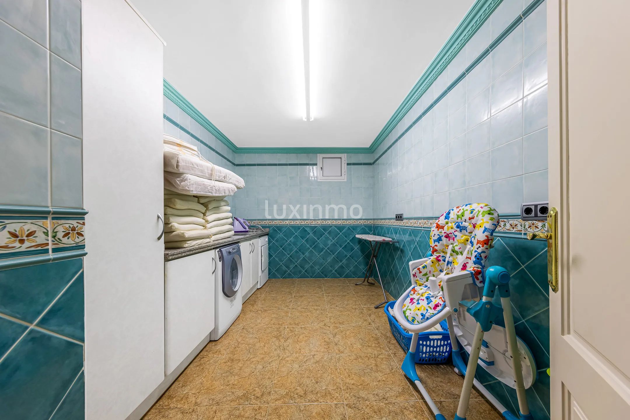 Large villa for sale in Moraira with spectacular sea views — photo 21