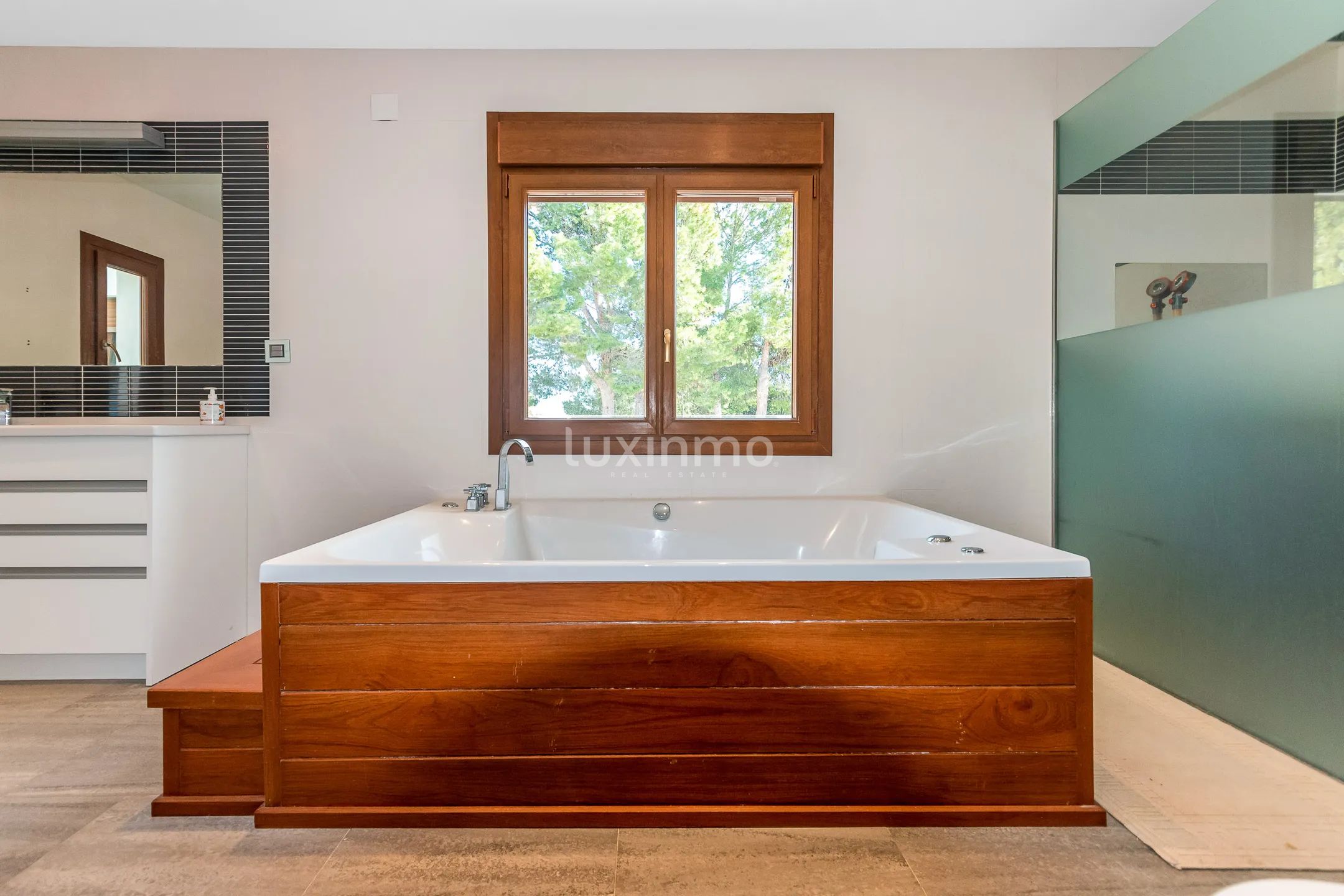 Vakker villa med svømmebasseng til salgs i la Nucia — photo 15