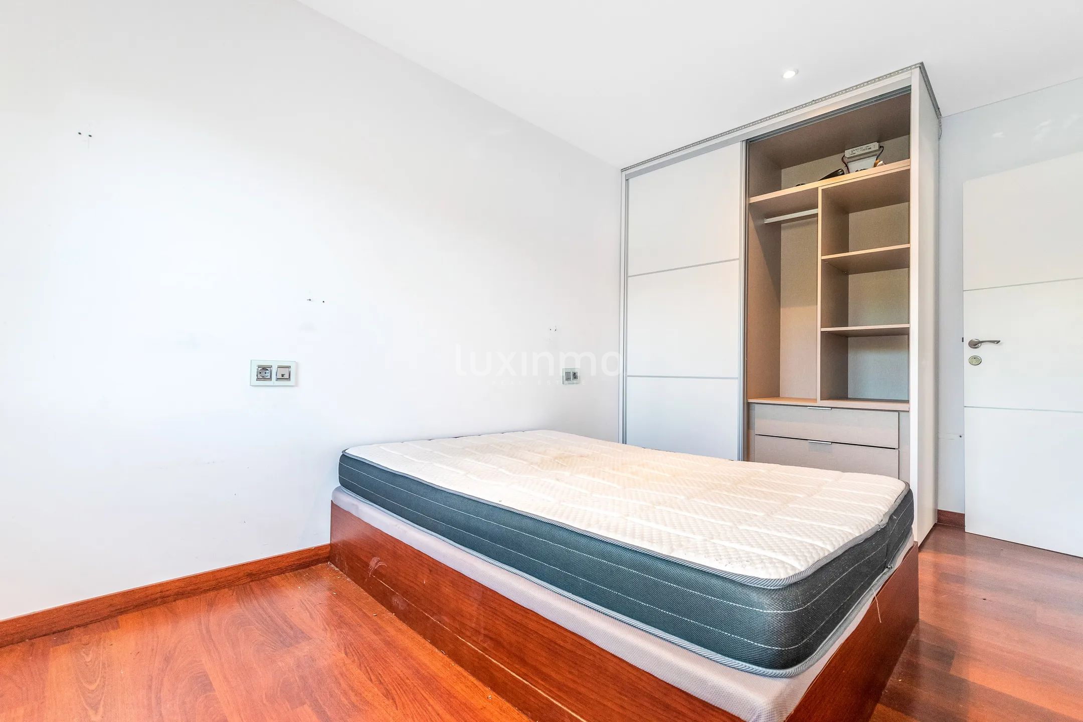 Vakker villa med svømmebasseng til salgs i la Nucia — photo 13