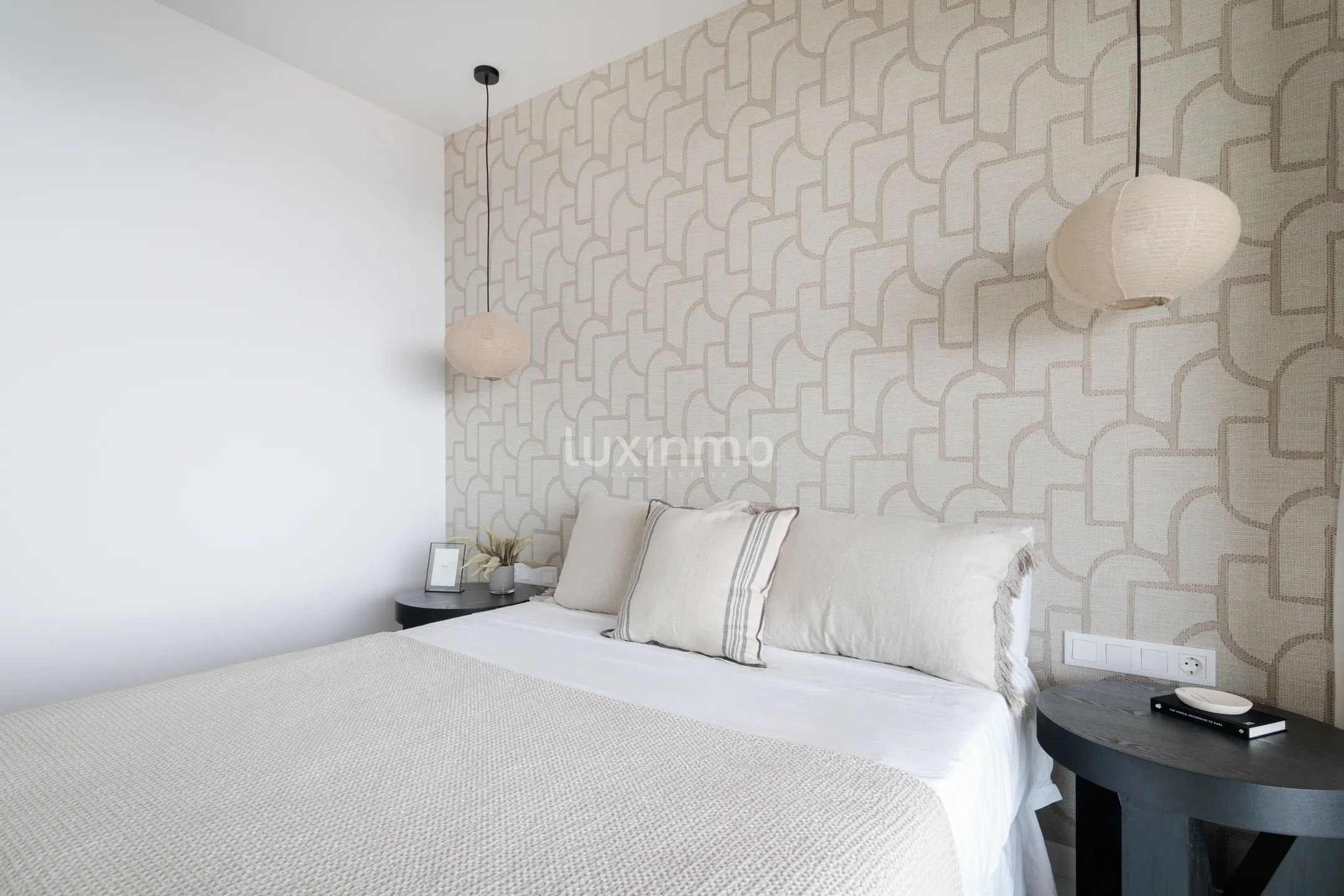 Oszałamiający apartament z 3 sypialniami i widokiem na morze na sprzedaż — photo 27