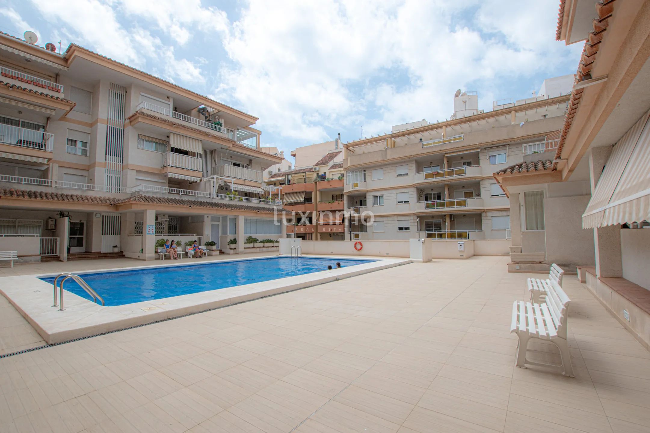Lägenhet till salu med panoramautsikt över staden Calpe — photo 1