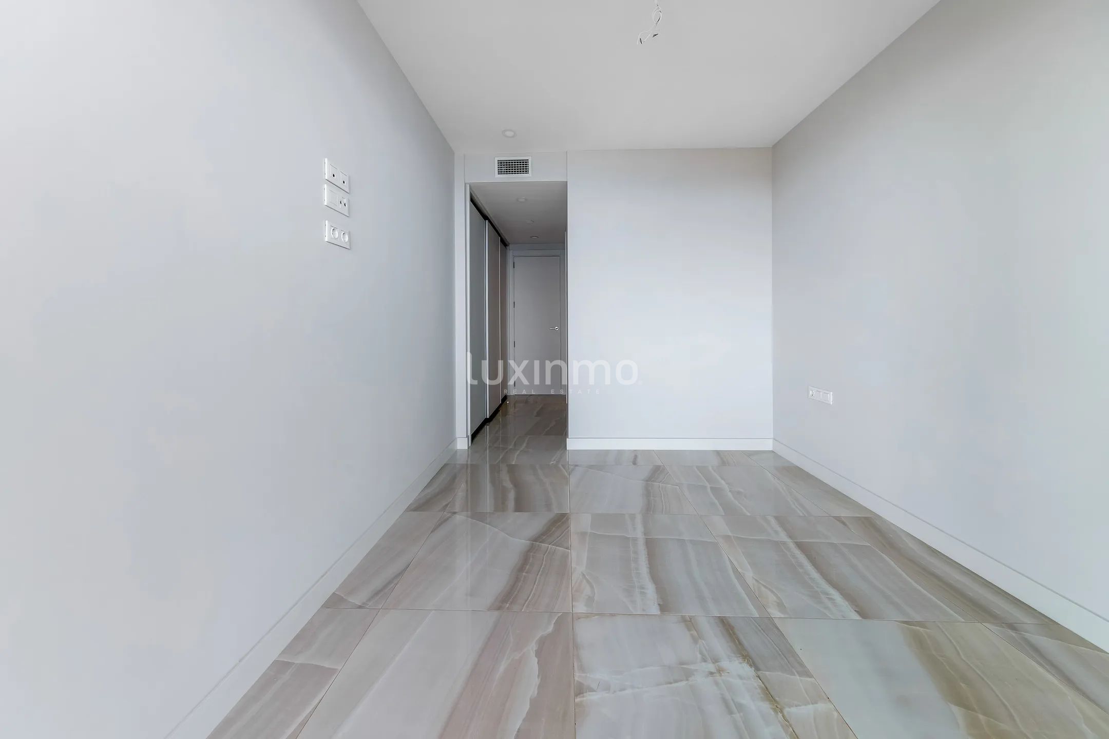 Потрясающая новостройка с 2 спальнями и видом на море — photo 15