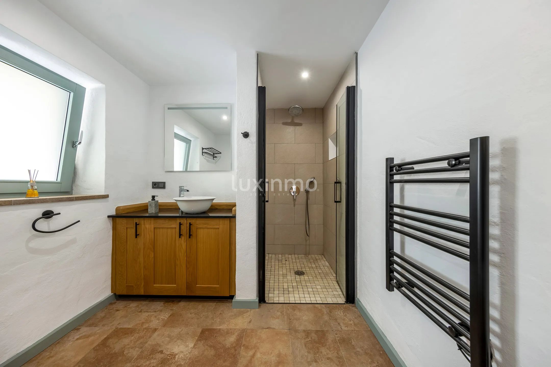 Luxurious mediterranean-style villa with sea views in Finestrat — photo 29