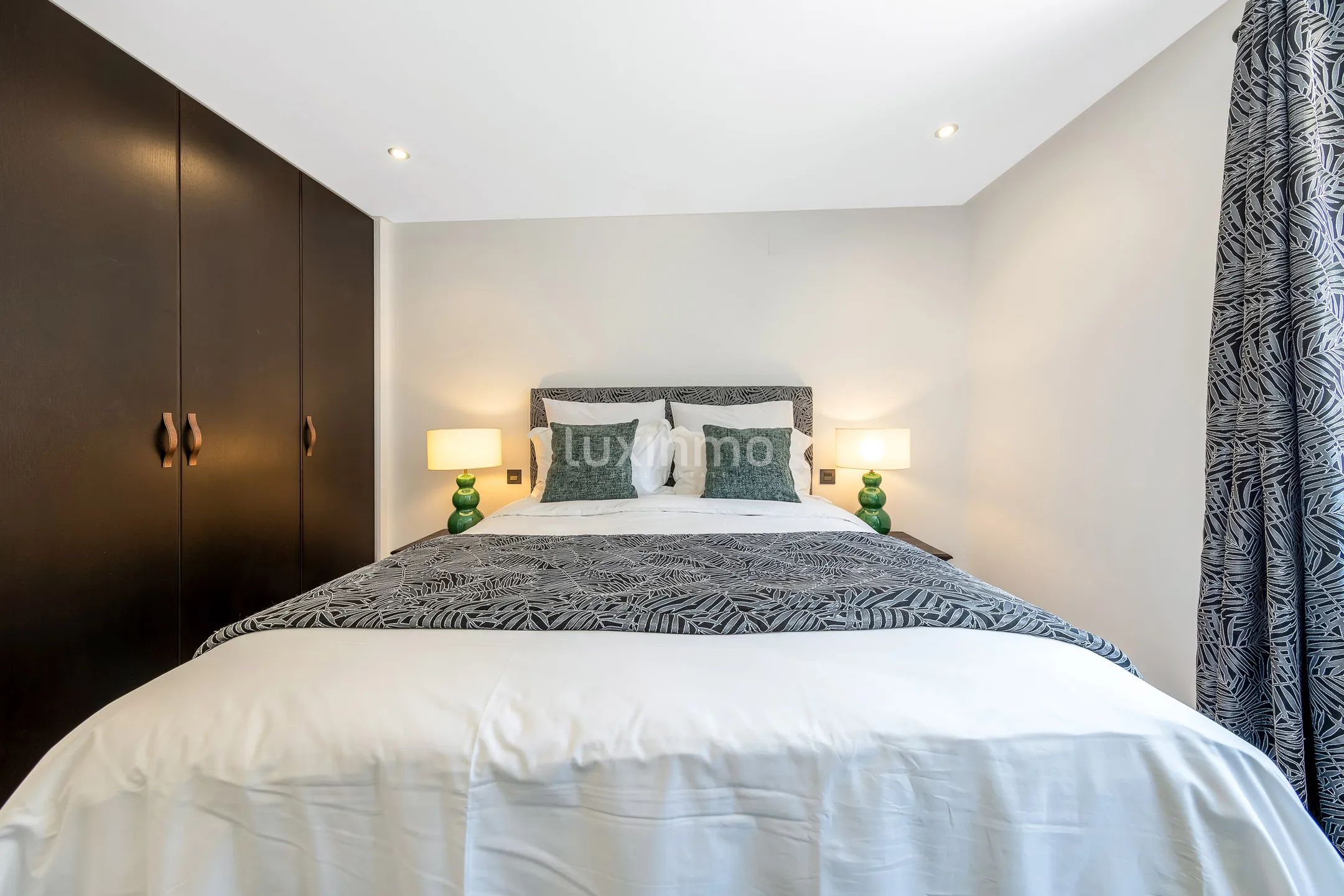 Luxurious mediterranean-style villa with sea views in Finestrat — photo 21