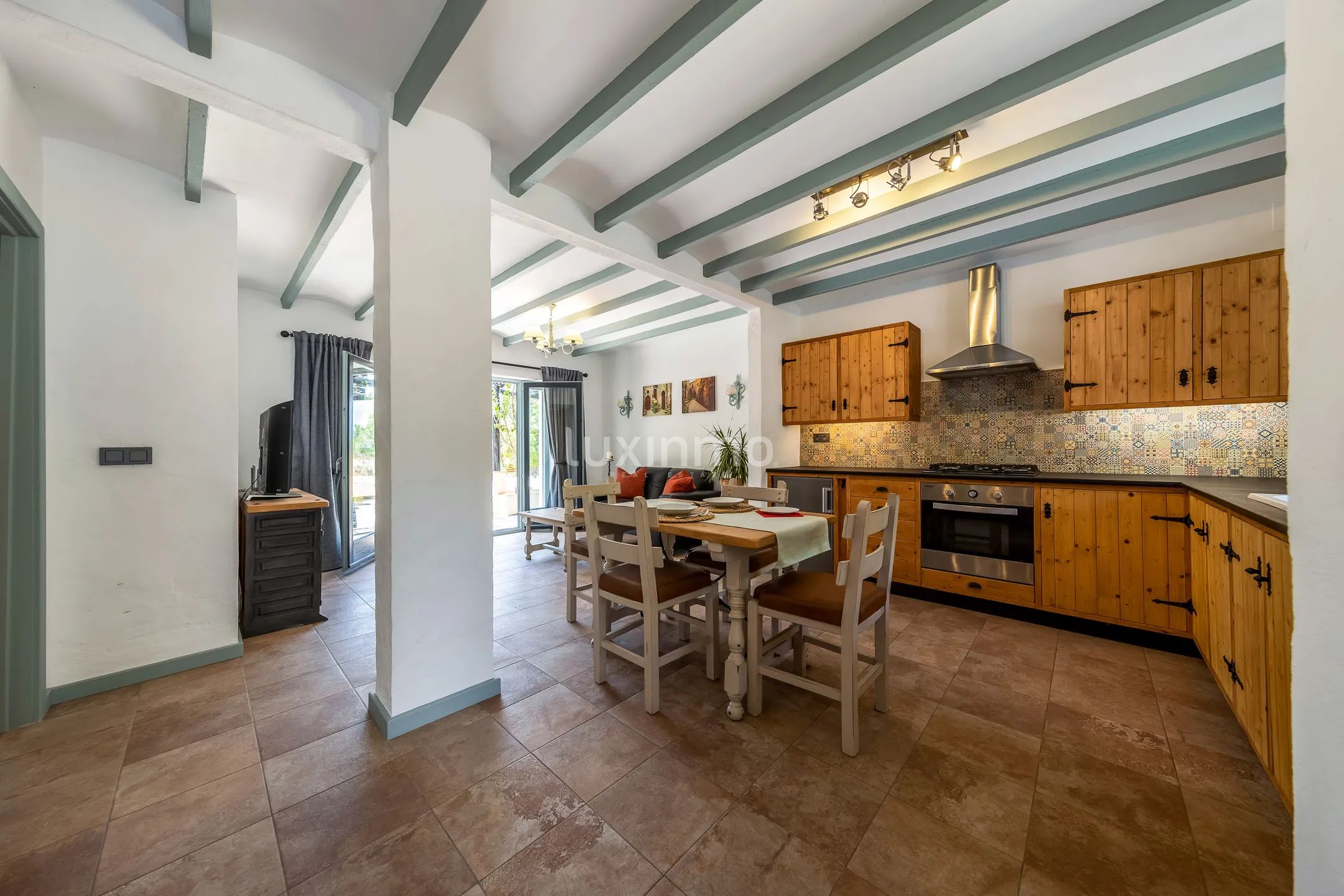 Luxurious mediterranean-style villa with sea views in Finestrat — photo 26