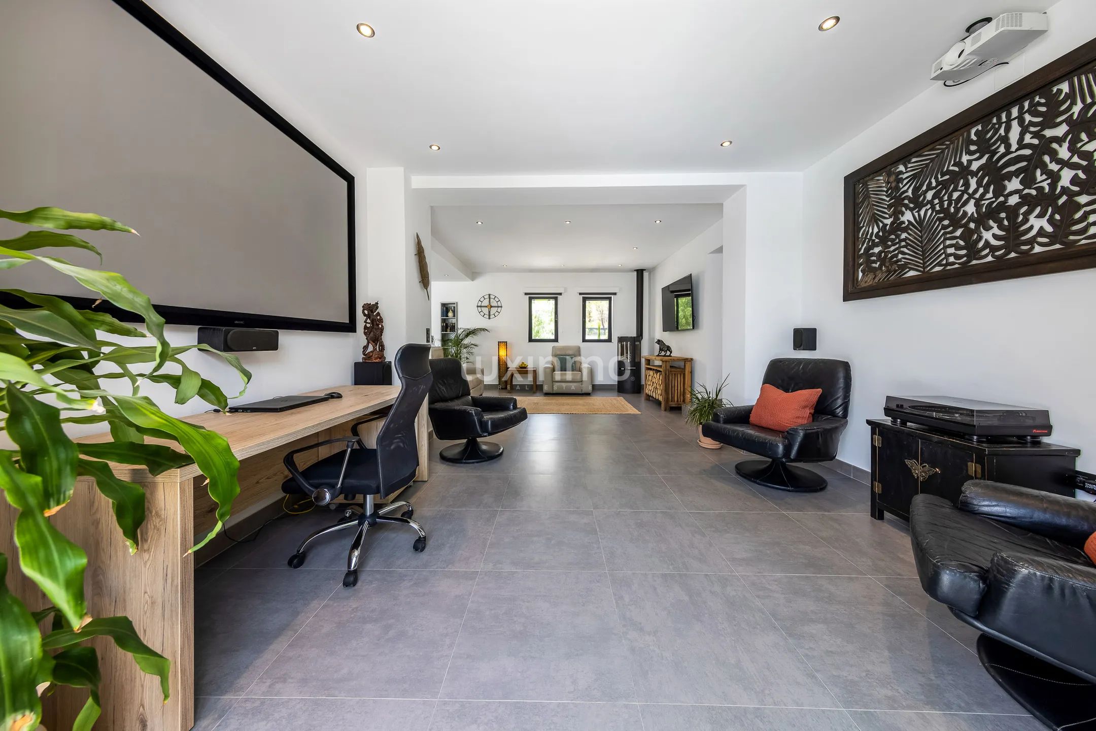 Luxurious mediterranean-style villa with sea views in Finestrat — photo 19