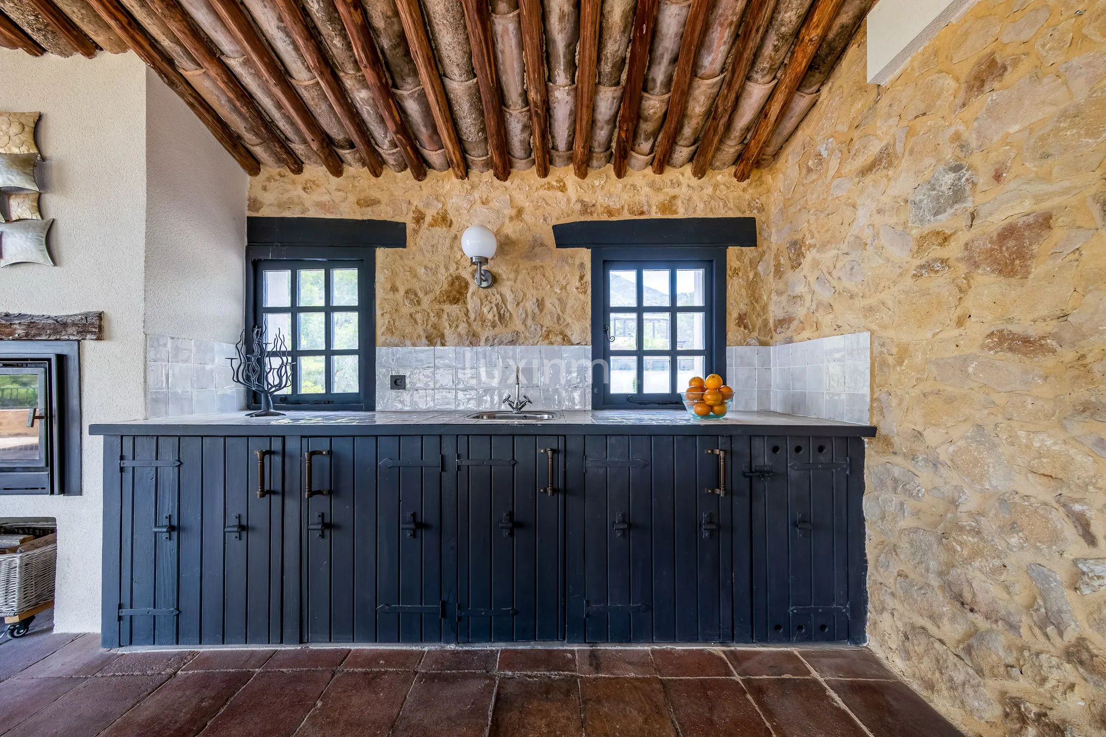 Luxurious mediterranean-style villa with sea views in Finestrat — photo 31