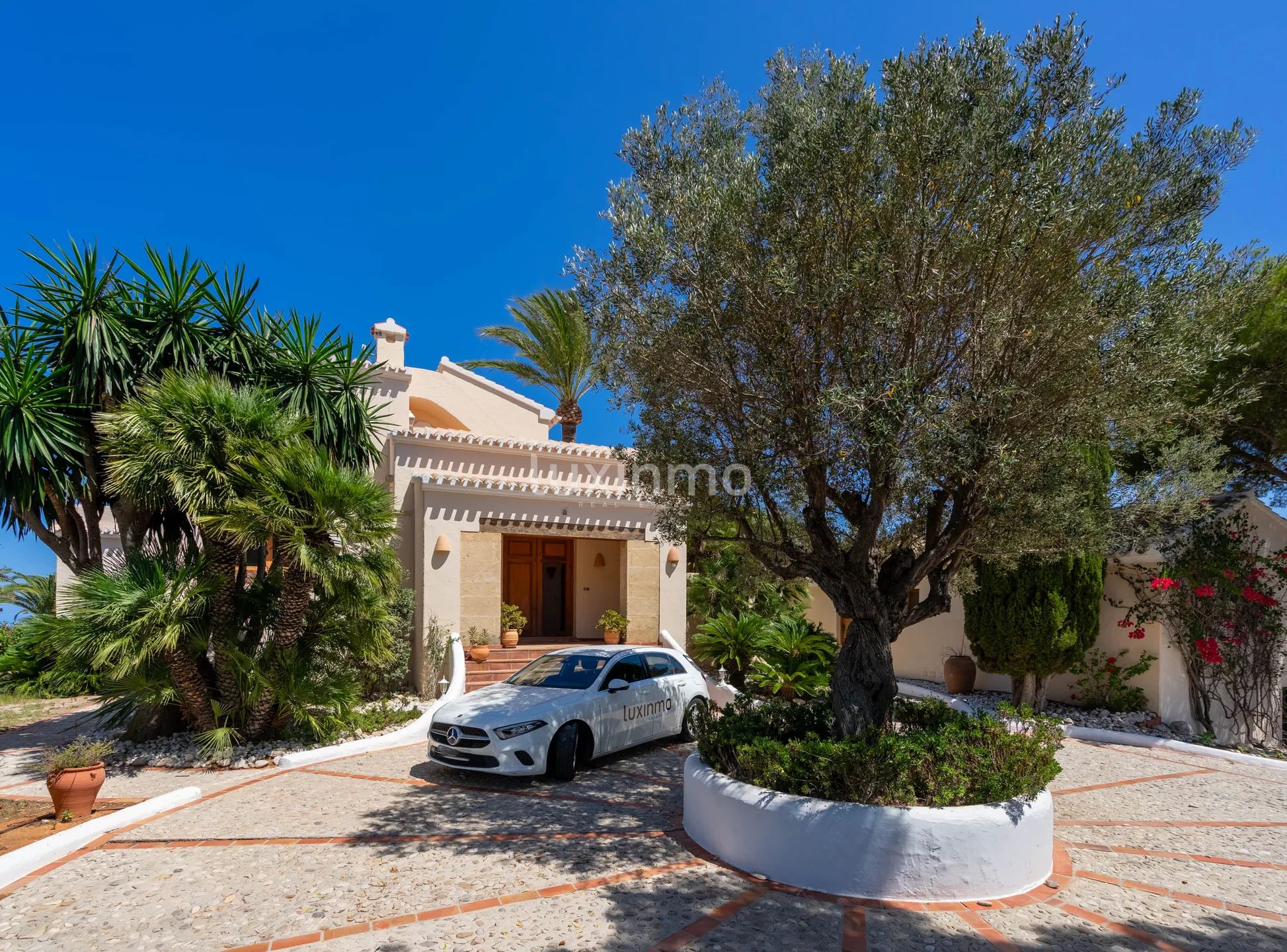7-Zimmer-Kolonialhaus in Jávea mit Meer- und Bergblick — photo 7