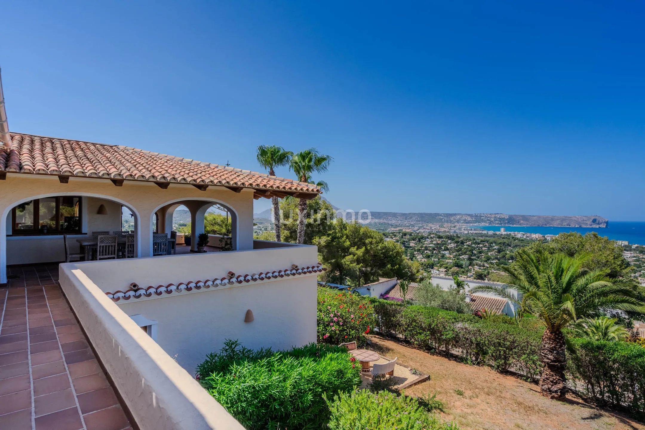7-Zimmer-Kolonialhaus in Jávea mit Meer- und Bergblick — photo 23