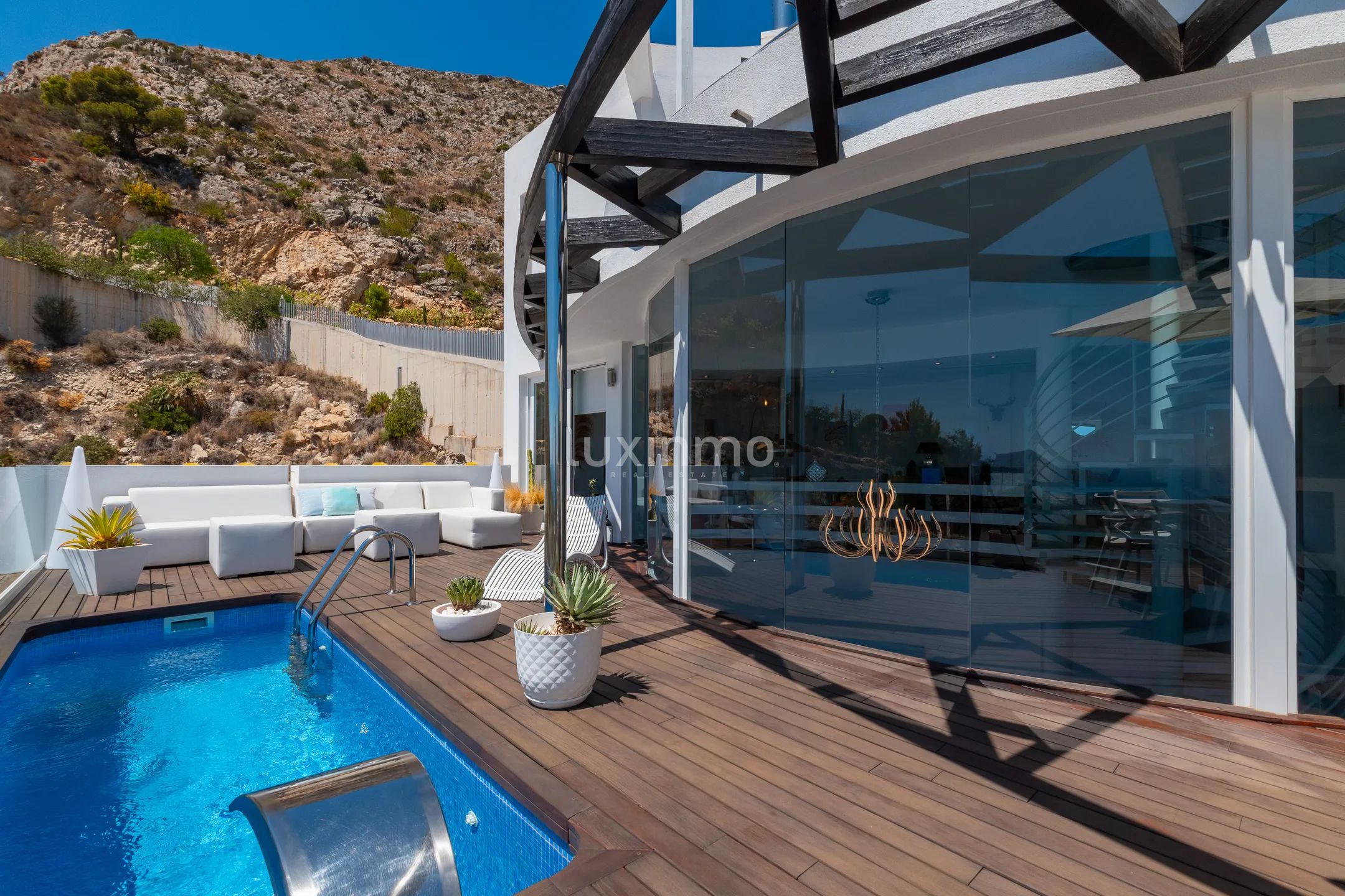 Nowoczesna willa z widokiem na morze w Sierra de Altea — photo 24