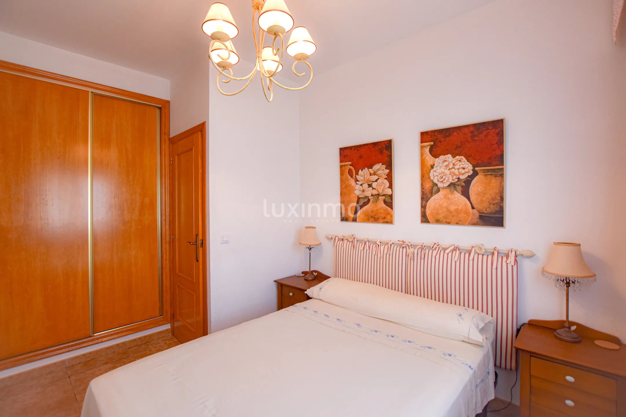 Townhouse  with panoramic views for rent in Calpe — photo 26