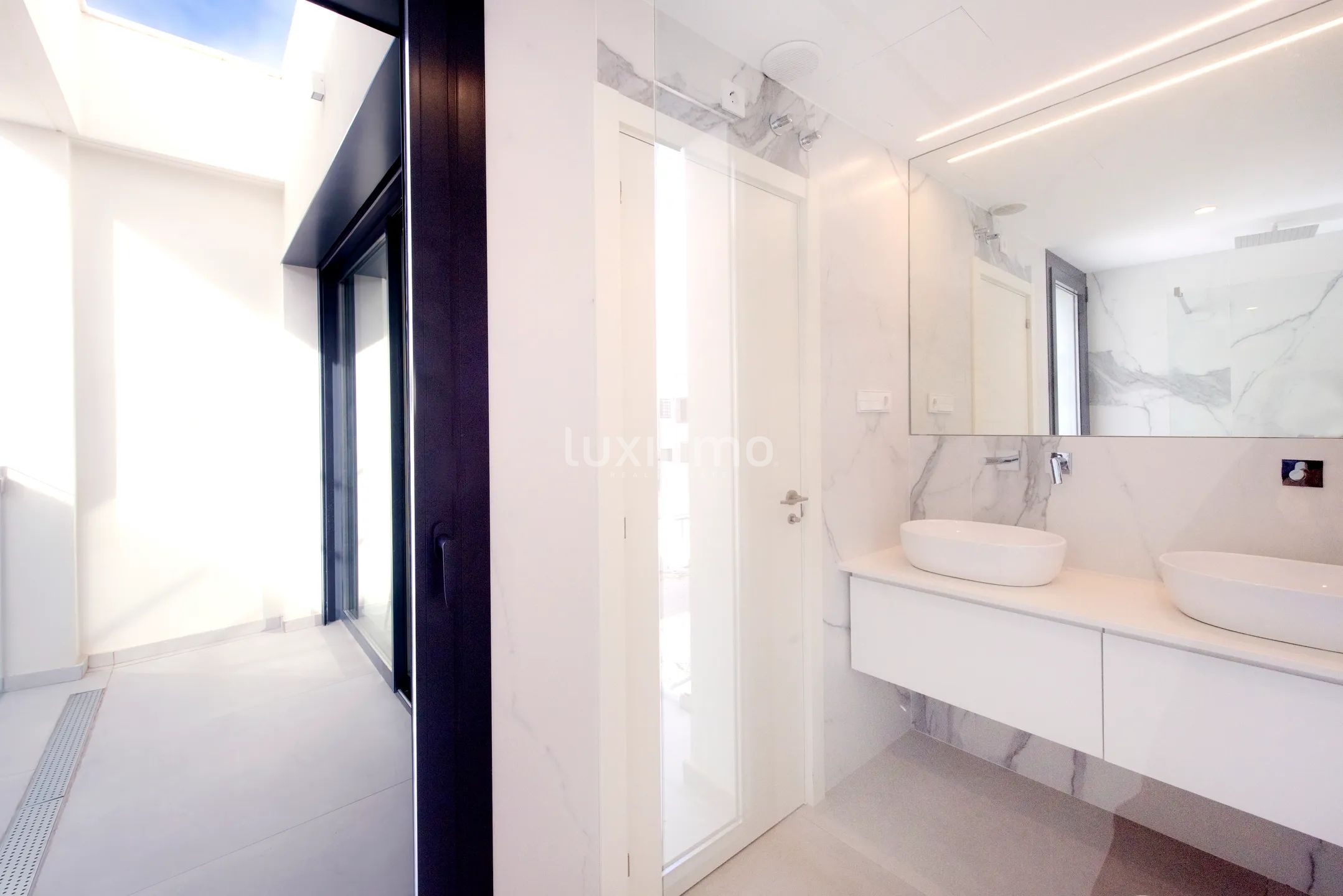 8 отдельно стоящих вилл на продажу в Албире — photo 12