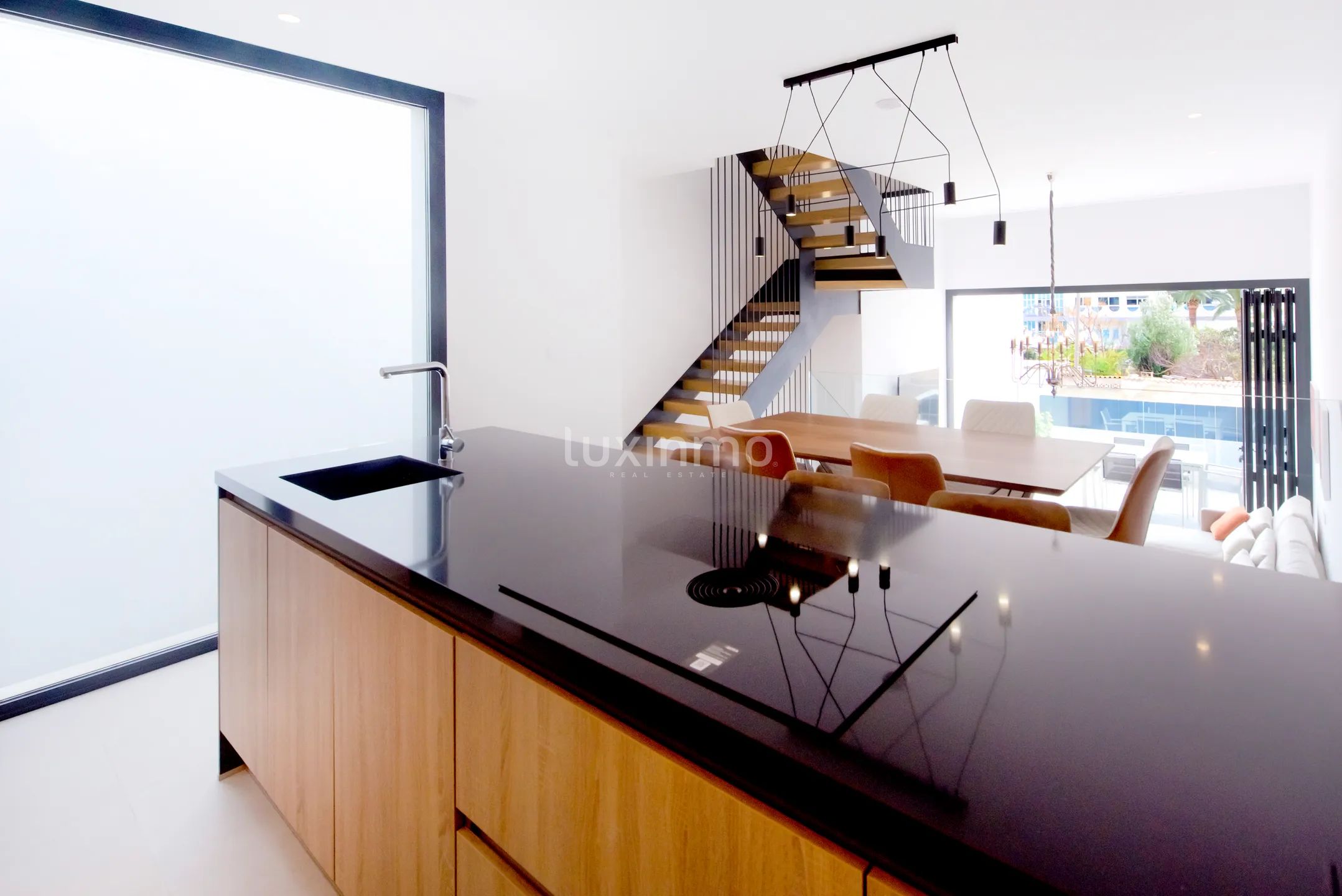 8 отдельно стоящих вилл на продажу в Албире — photo 9